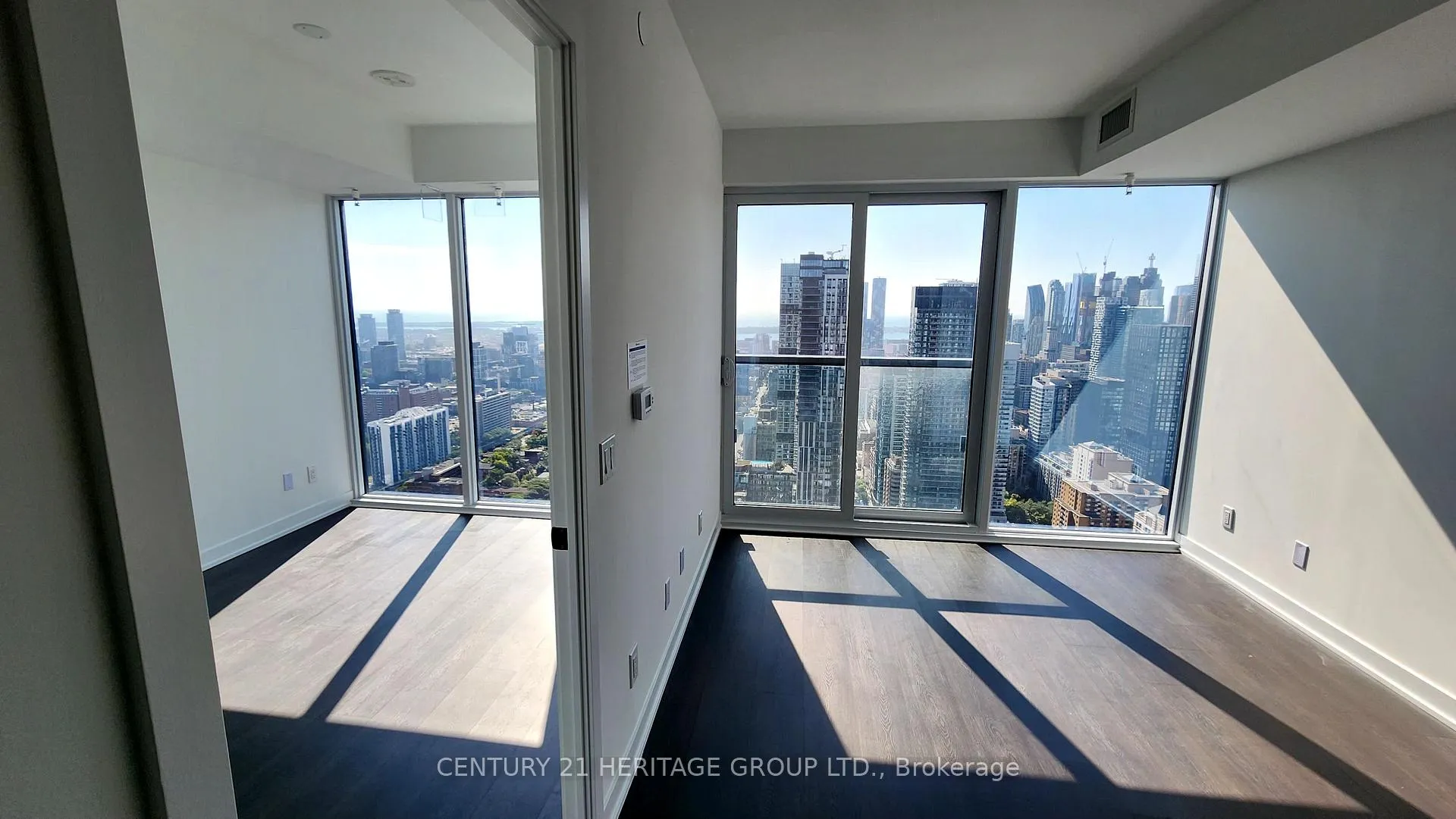 Photo 8 of Unit 4916, 319 Jarvis Street E, Toronto, Moss Park — HOMEH