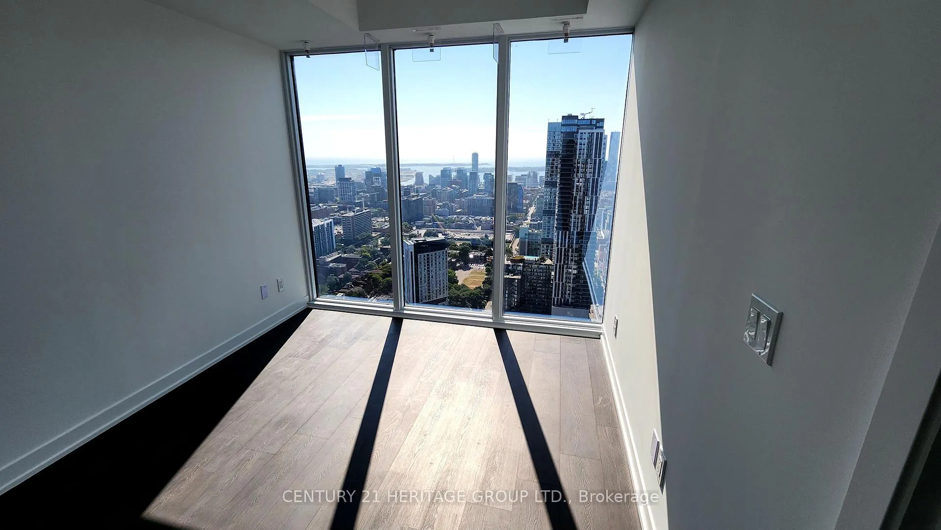 Photo 9 of Unit 4916, 319 Jarvis Street E, Toronto, Moss Park — HOMEH