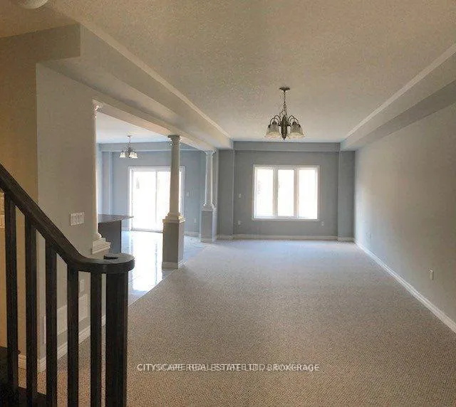 Photo 3 of 86 Bethune Avenue, Hamilton, Stoney Creek Mountain — HOMEH
