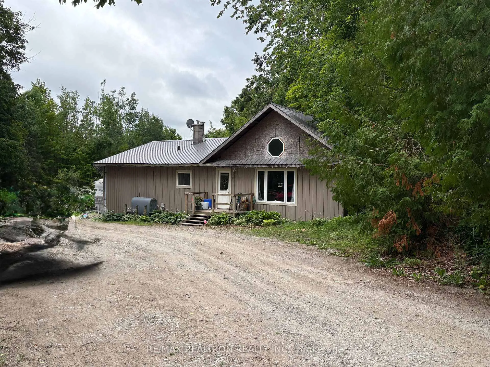 Photo 19 of 2089 Dwinnell Road, Barrie, 400 North — HOMEH