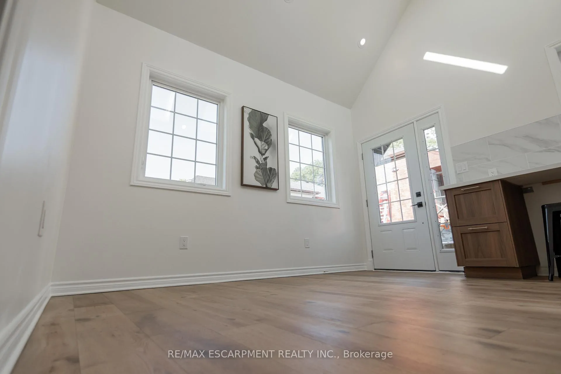 Photo 7 of Unit R, 22 Inchbury Road, Hamilton, Strathcona — HOMEH