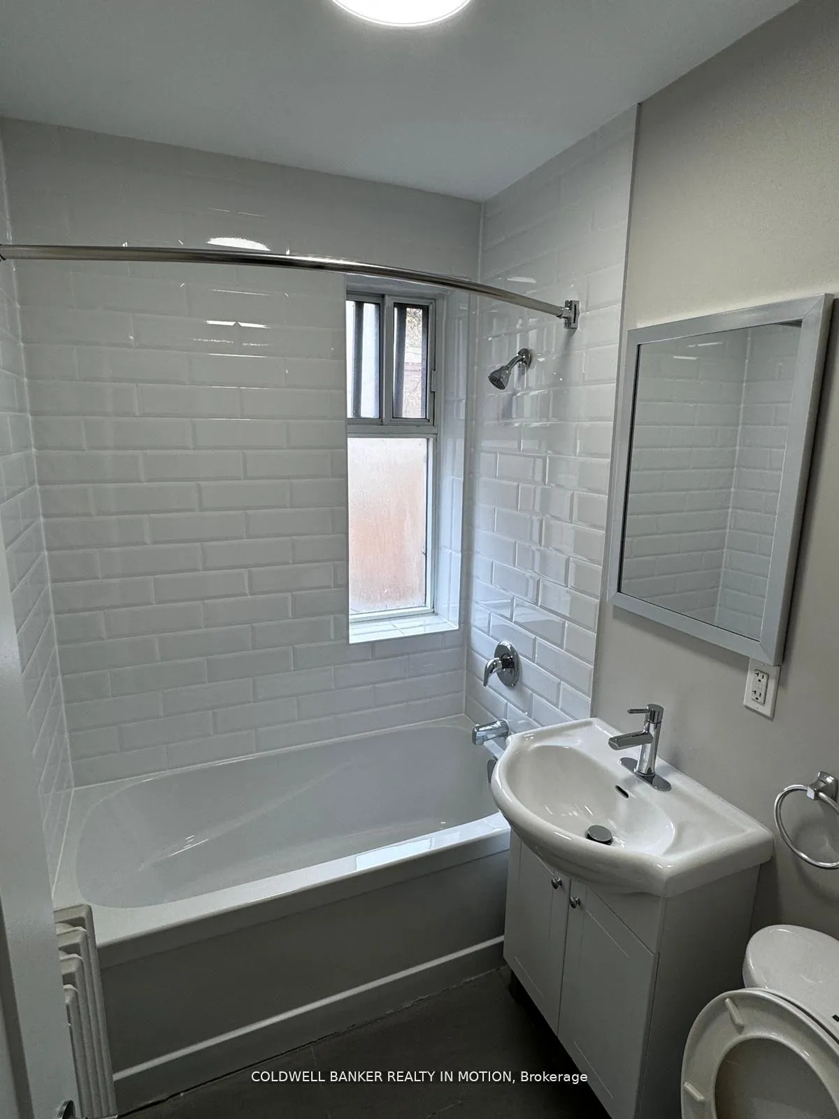 Photo 1 of Unit 124, 3474 Yonge Street, Toronto, Lawrence Park North — HOMEH