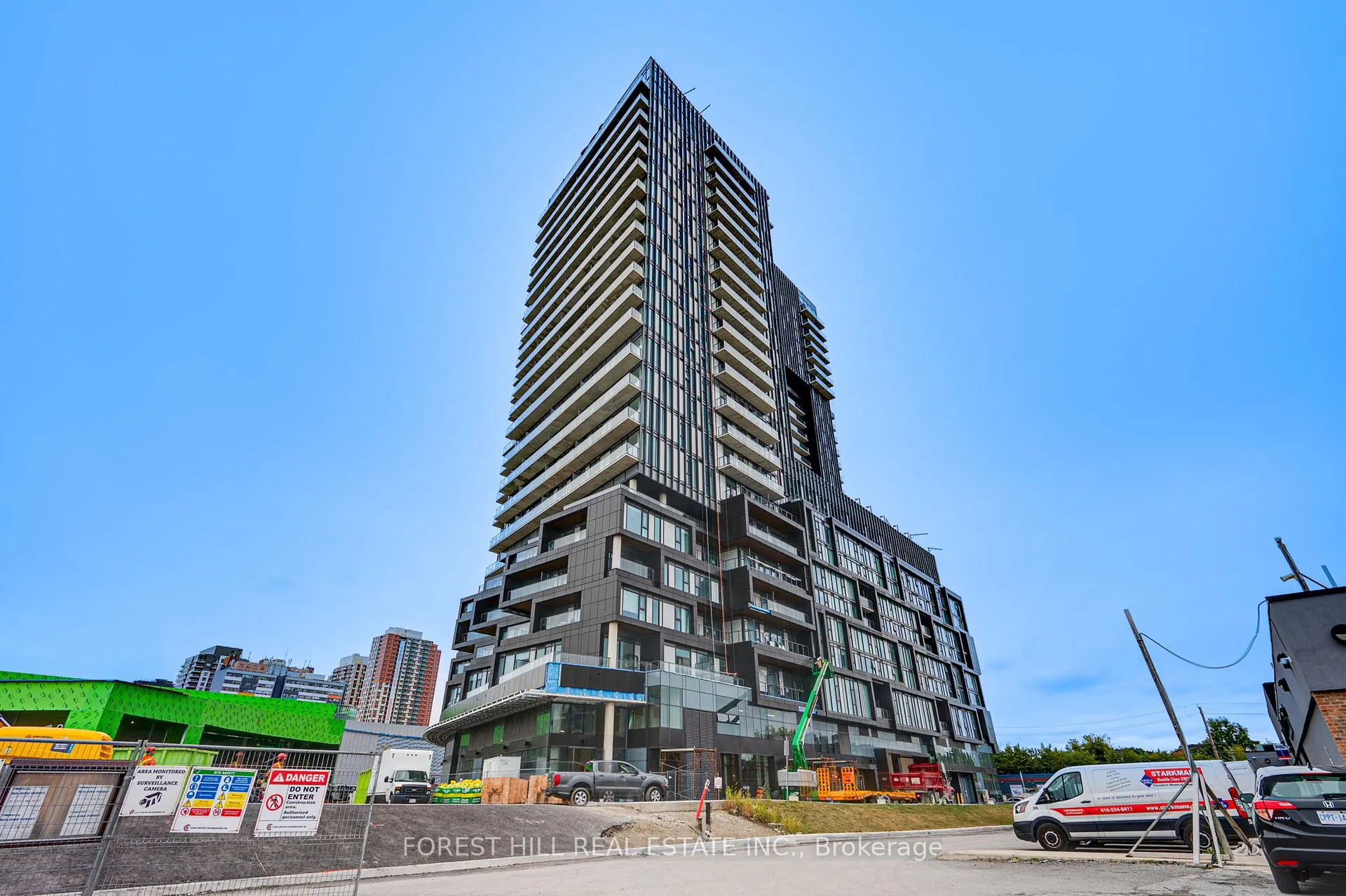 Front of Unit 1809, 10 Graphophone Grove