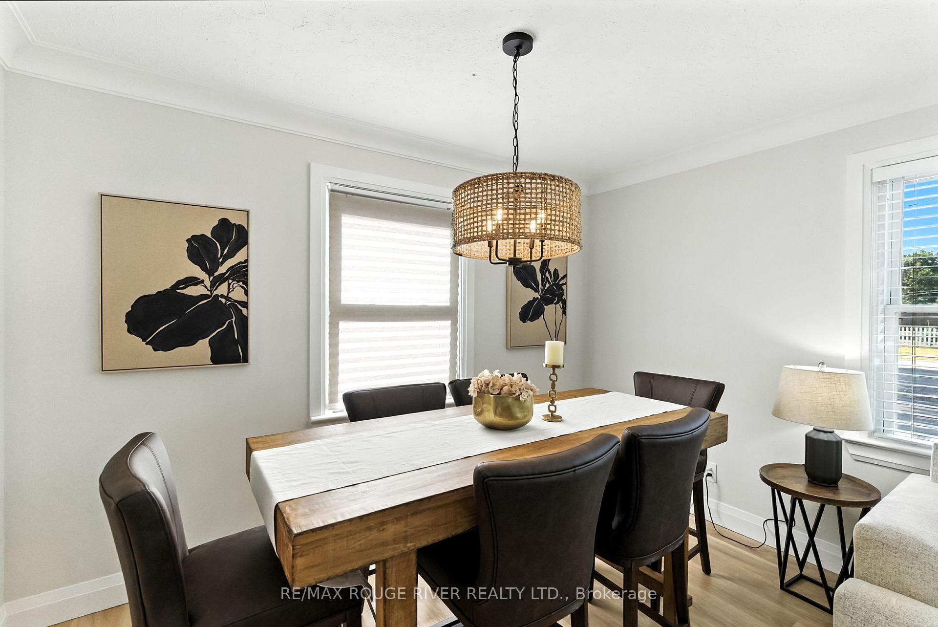 Photo 9 of 39 Southway Drive, Clarington, Bowmanville — HOMEH