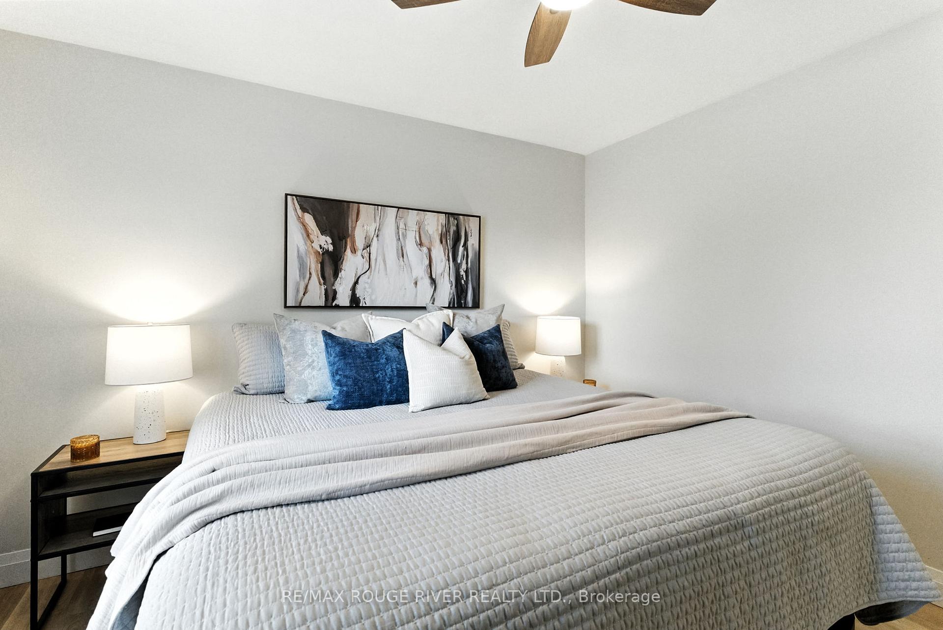 Photo 18 of 39 Southway Drive, Clarington, Bowmanville — HOMEH