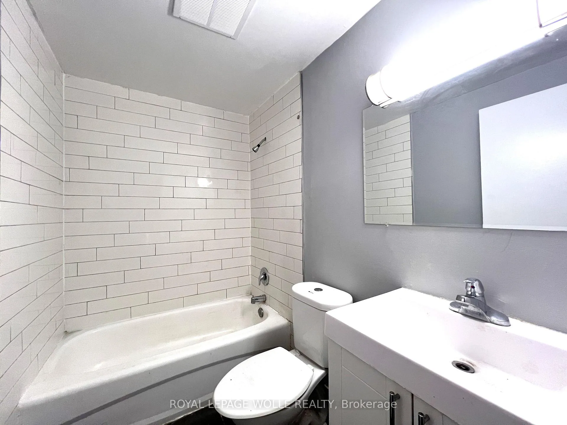 Photo 14 of Unit 62, 75 Old Chicopee Drive, Kitchener — HOMEH