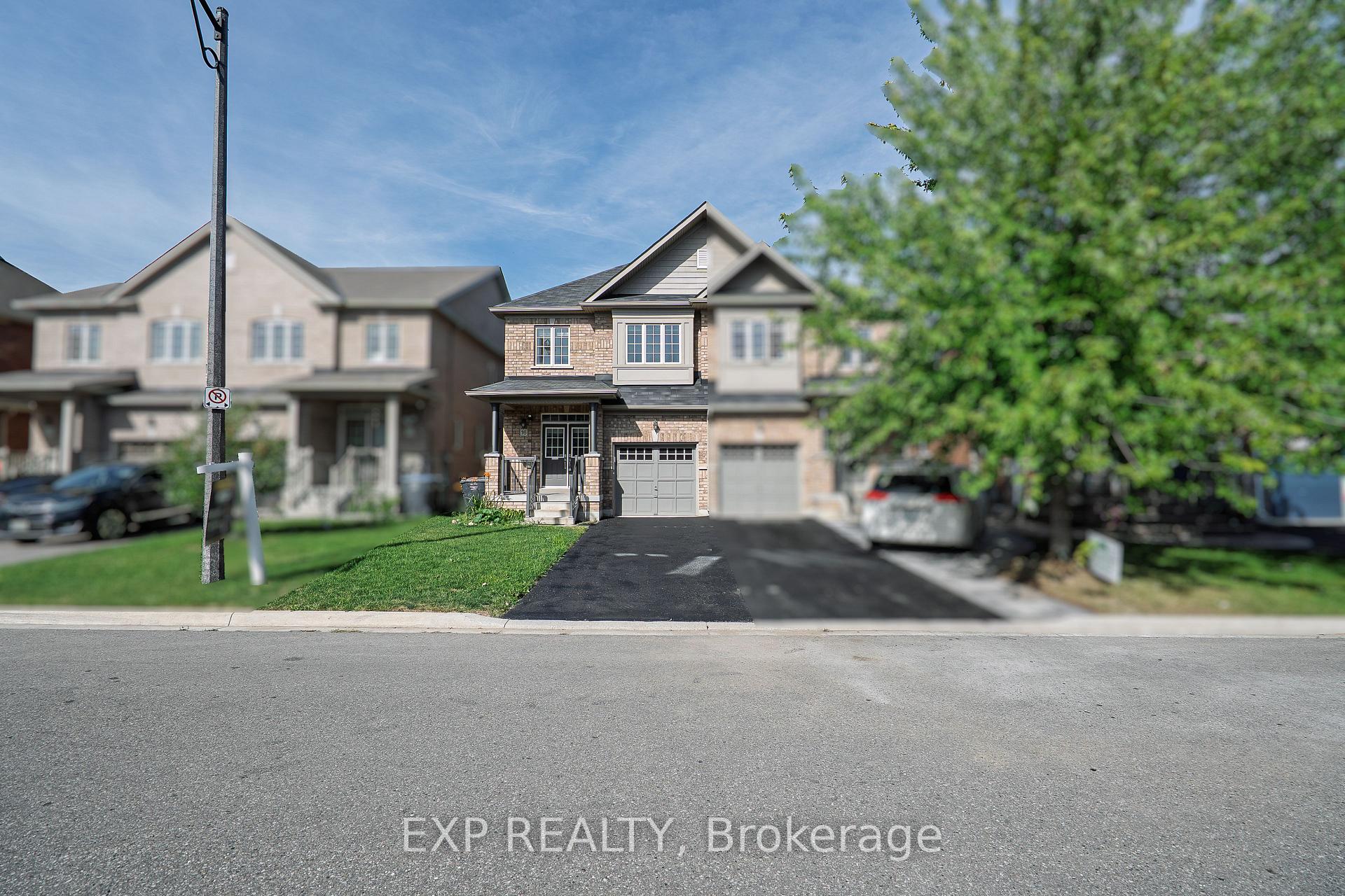 Photo 10 of 16 Blackberry Valley Crescent, Caledon, Rural Caledon — HOMEH