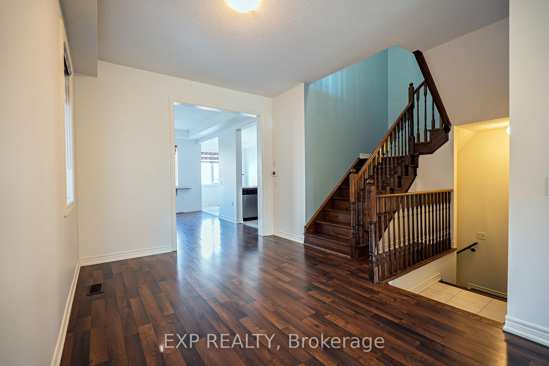 Photo 2 of 16 Blackberry Valley Crescent, Caledon, Rural Caledon — HOMEH