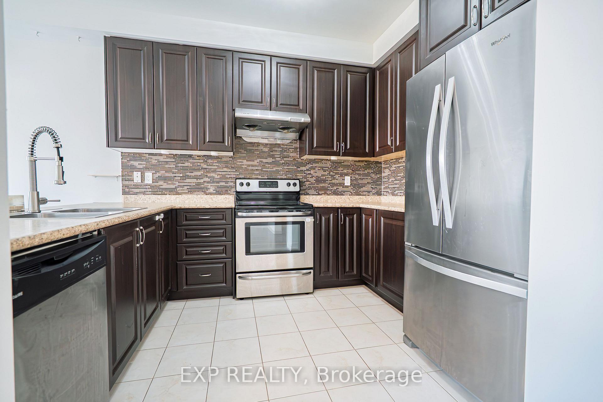 Photo 44 of 16 Blackberry Valley Crescent, Caledon, Rural Caledon — HOMEH