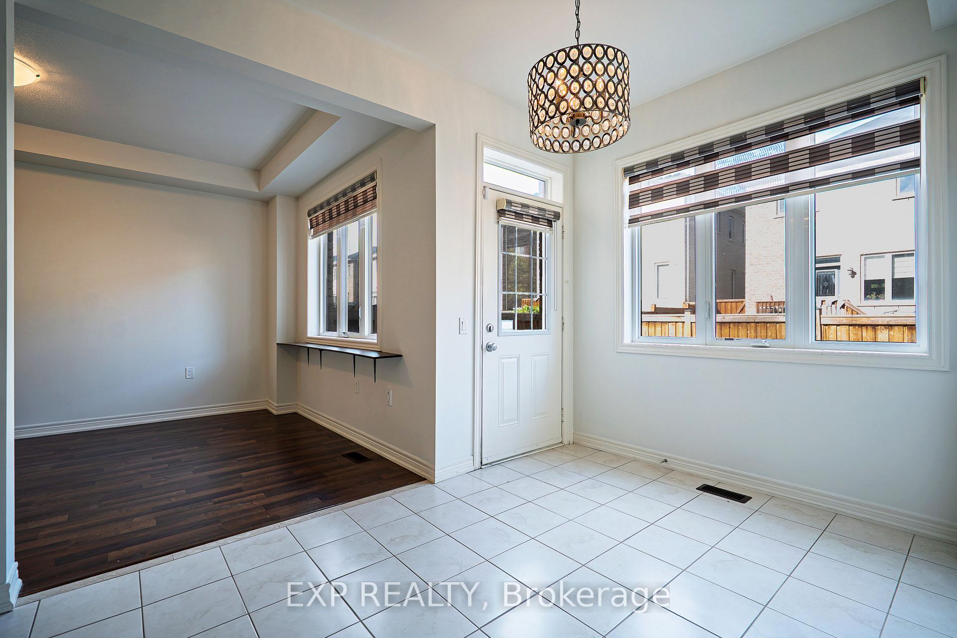 Photo 19 of 16 Blackberry Valley Crescent, Caledon, Rural Caledon — HOMEH