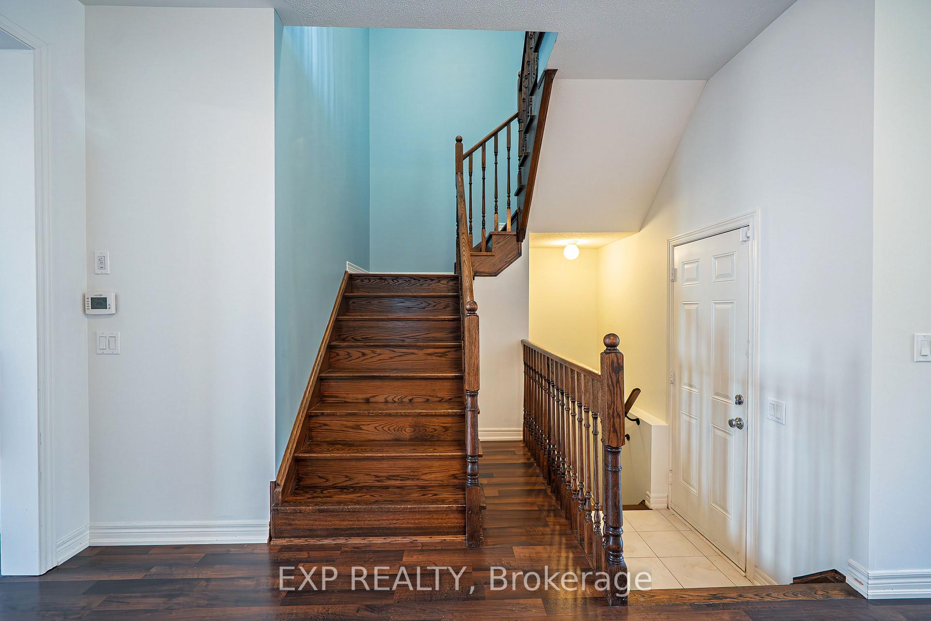 Photo 13 of 16 Blackberry Valley Crescent, Caledon, Rural Caledon — HOMEH