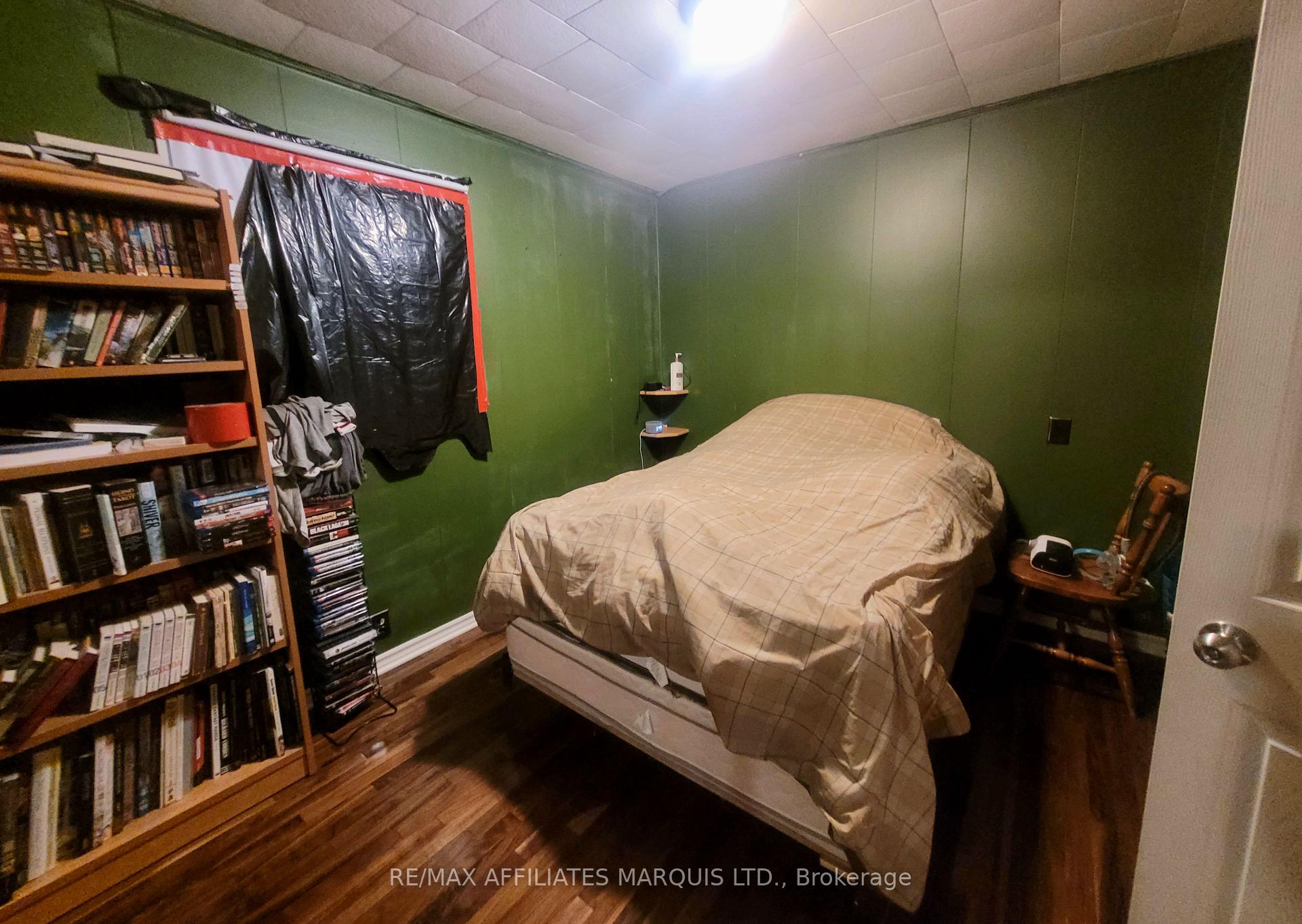 Photo 9 of 264 Twelfth Street W, Cornwall — HOMEH