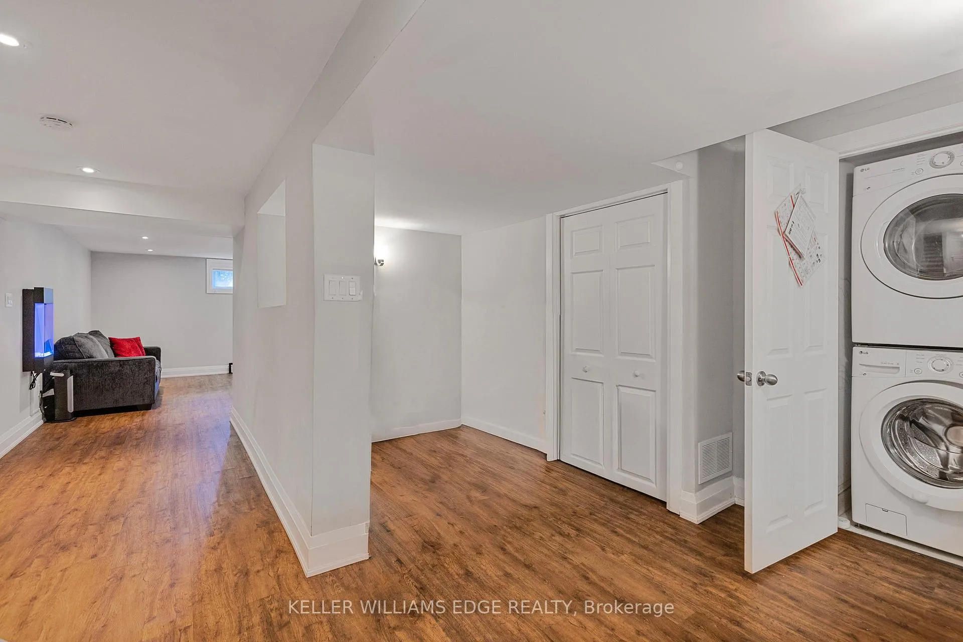 Photo 9 of Unit Lower, 125 Warren Avenue, Hamilton, Balfour — HOMEH