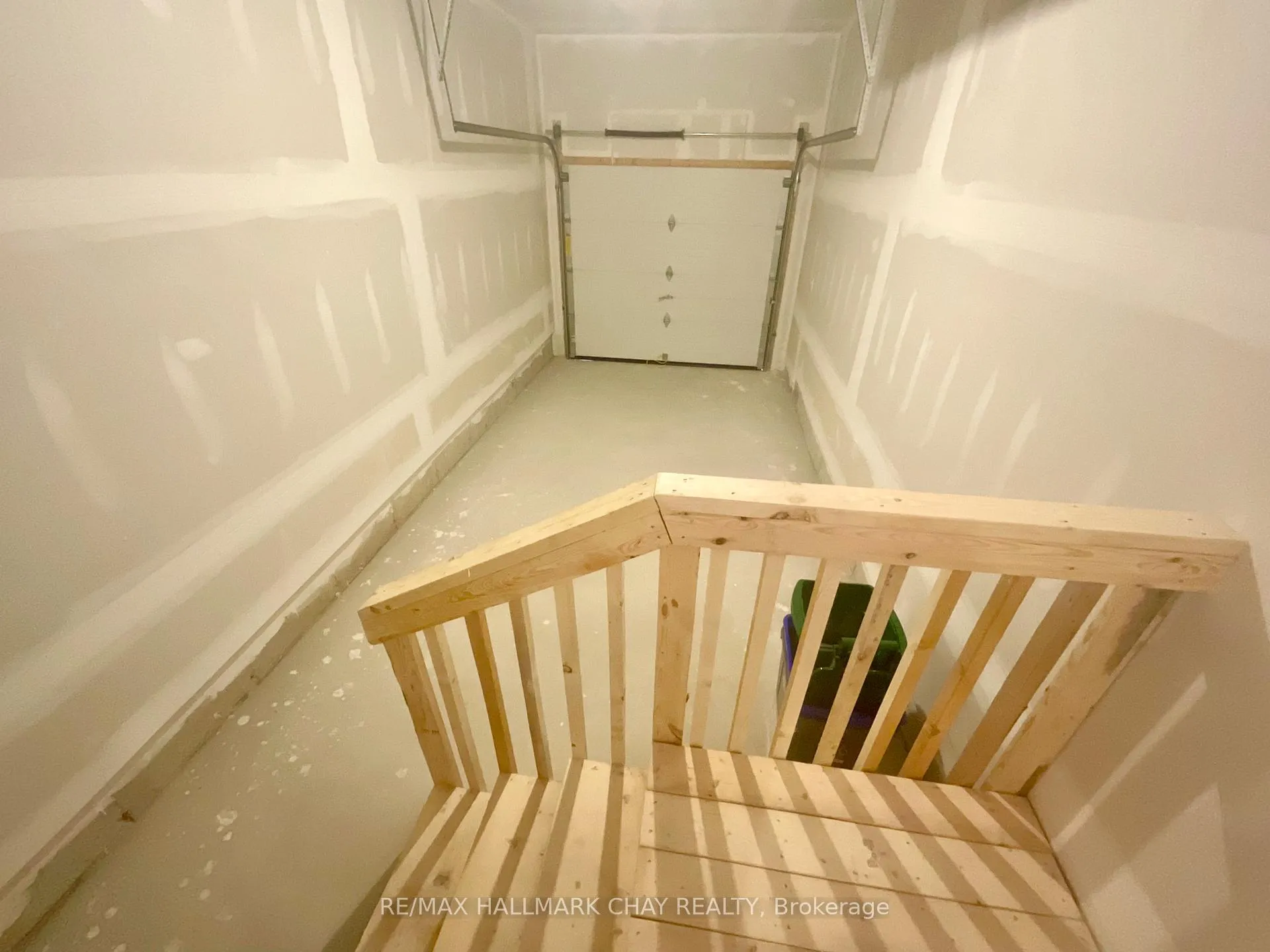 Photo 21 of Unit #3, 14 Wagon Lane, Barrie, Rural Barrie Southeast — HOMEH