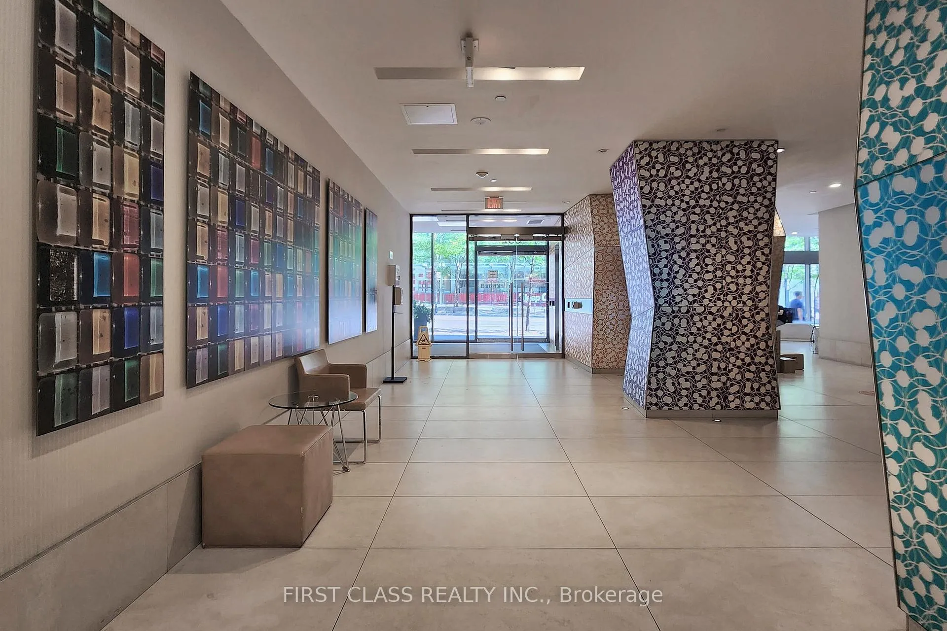 Photo 4 of Unit 4102, 832 Bay Street, Toronto, Bay Street Corridor — HOMEH