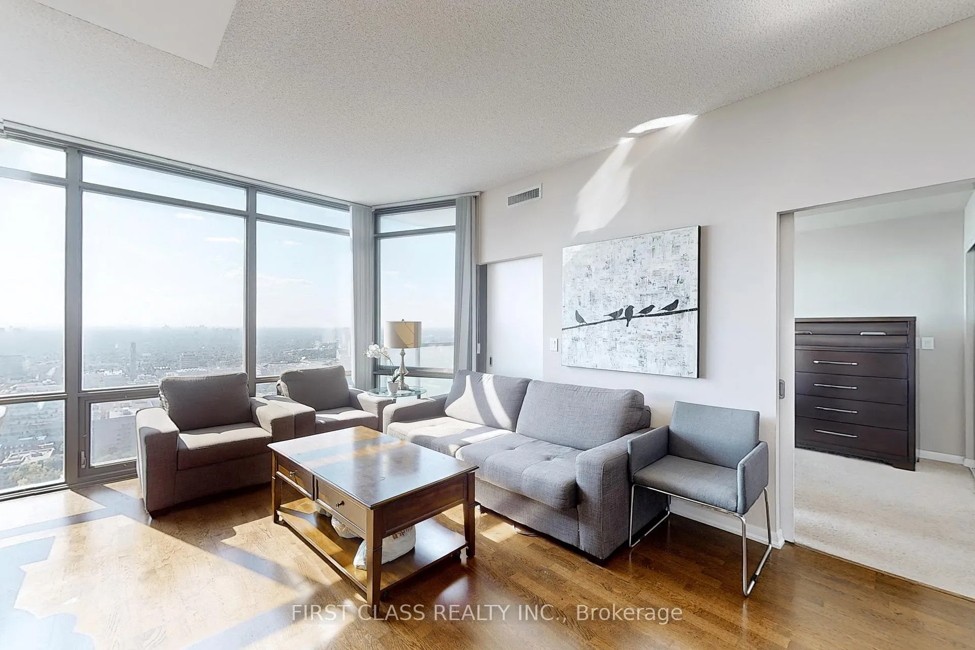 Photo 5 of Unit 4102, 832 Bay Street, Toronto, Bay Street Corridor — HOMEH