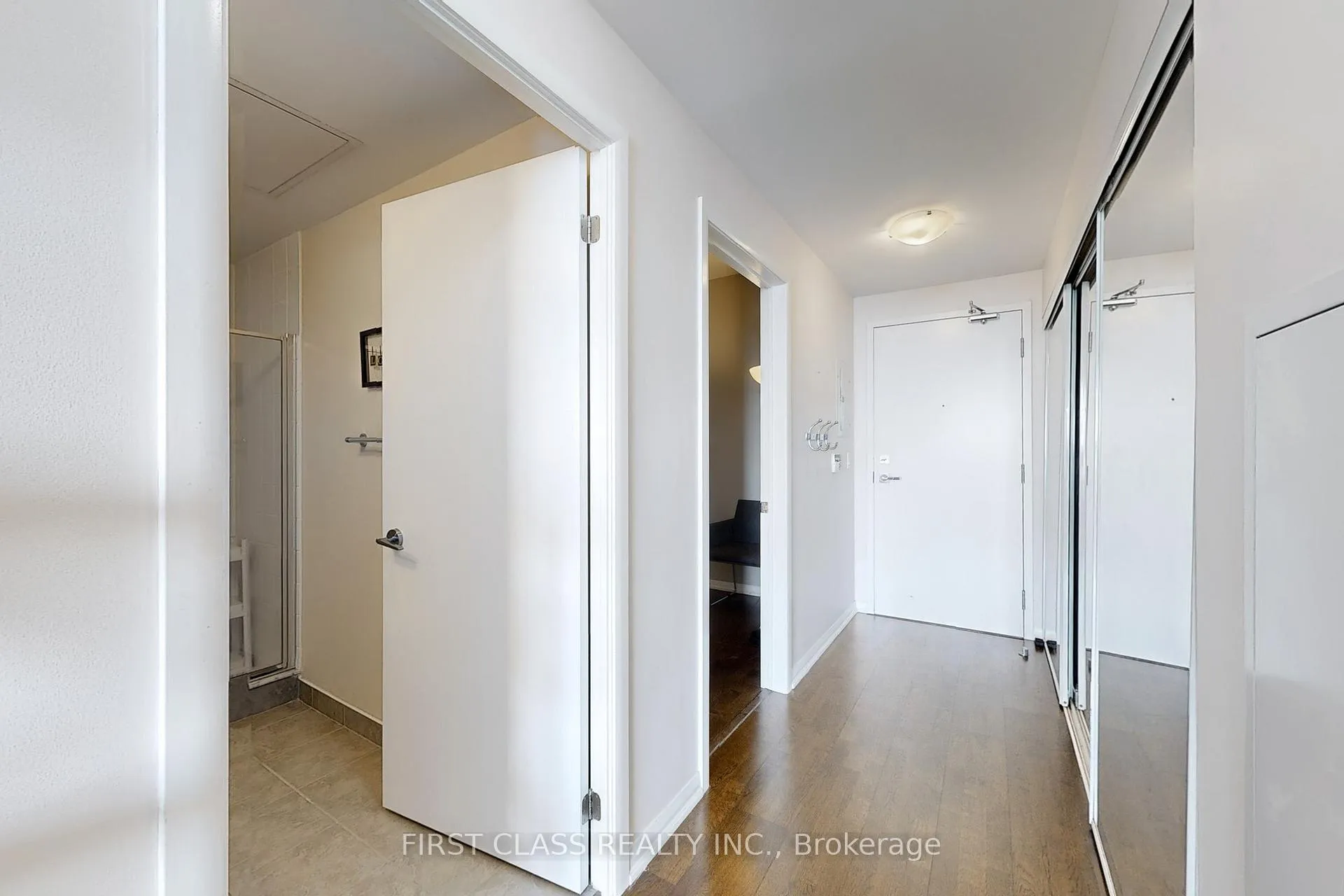 Photo 18 of Unit 4102, 832 Bay Street, Toronto, Bay Street Corridor — HOMEH