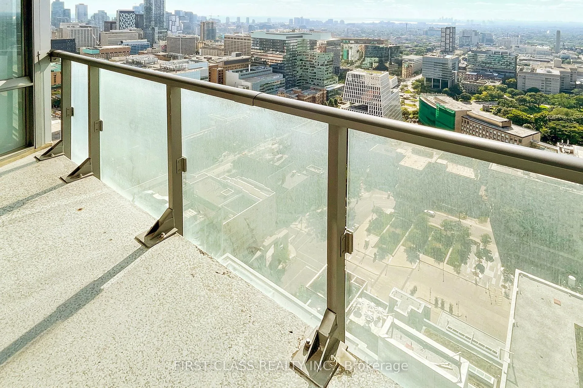 Photo 19 of Unit 4102, 832 Bay Street, Toronto, Bay Street Corridor — HOMEH