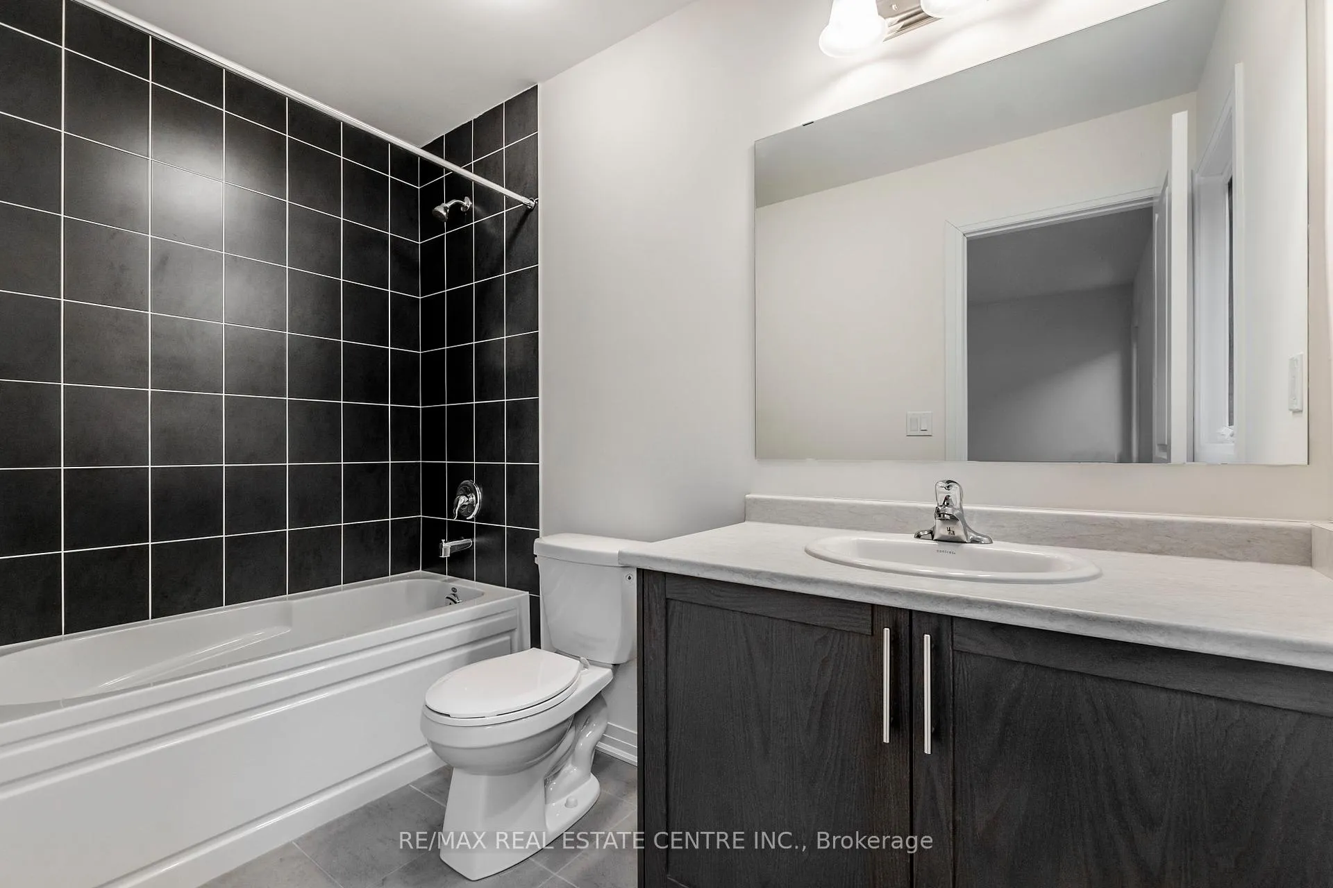 Photo 10 of 14 Tyler Avenue, Erin — HOMEH