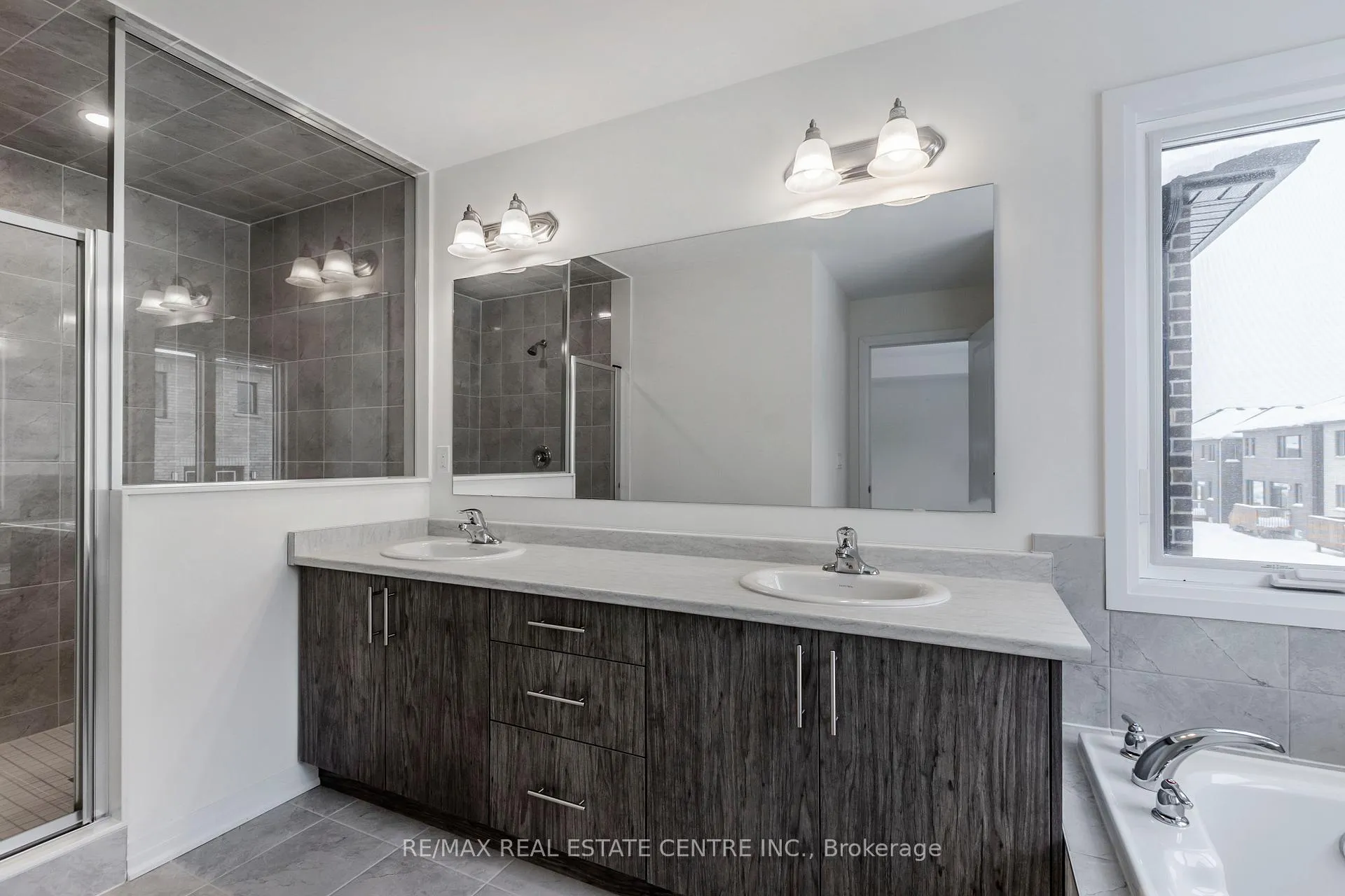 Photo 15 of 14 Tyler Avenue, Erin — HOMEH