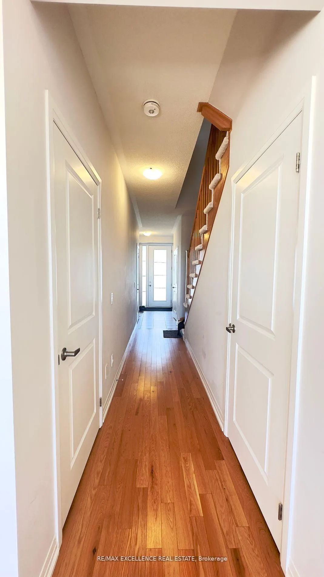 Photo 2 of 136 Freedom Crescent, Hamilton, Mount Hope — HOMEH