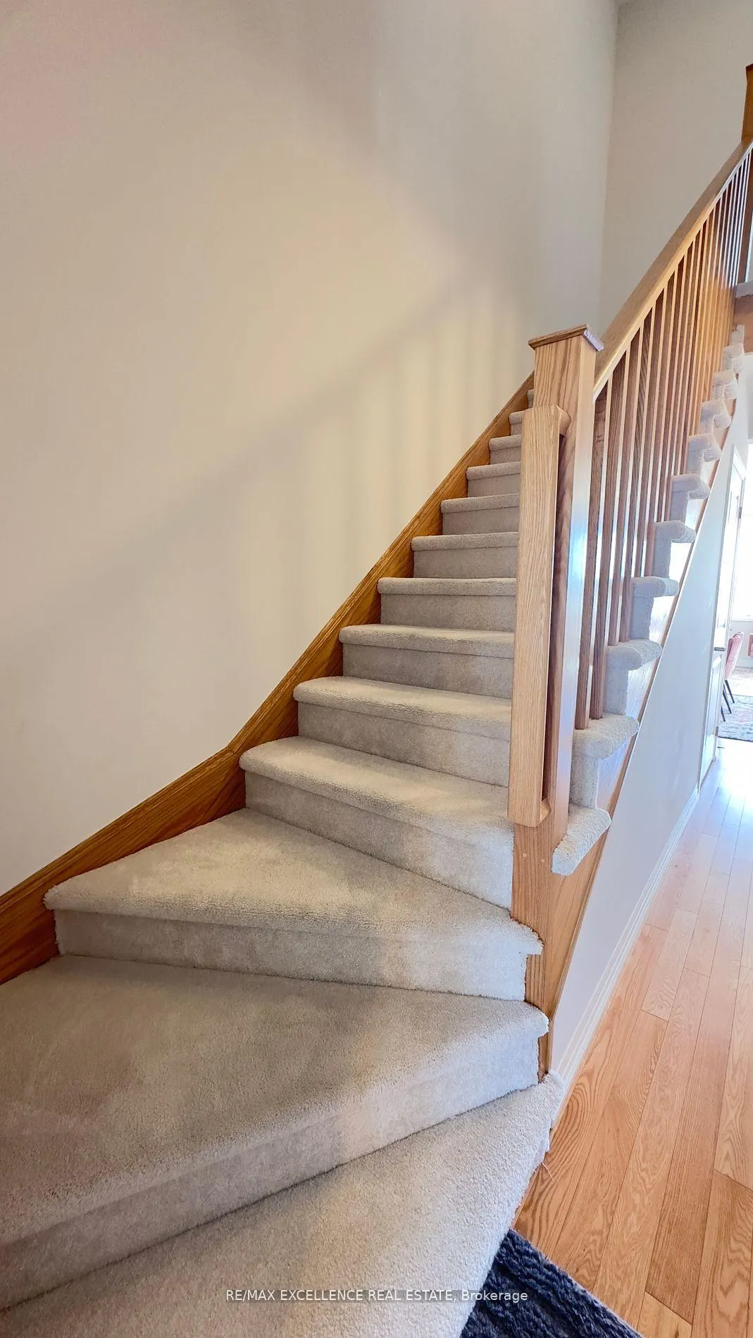 Photo 7 of 136 Freedom Crescent, Hamilton, Mount Hope — HOMEH