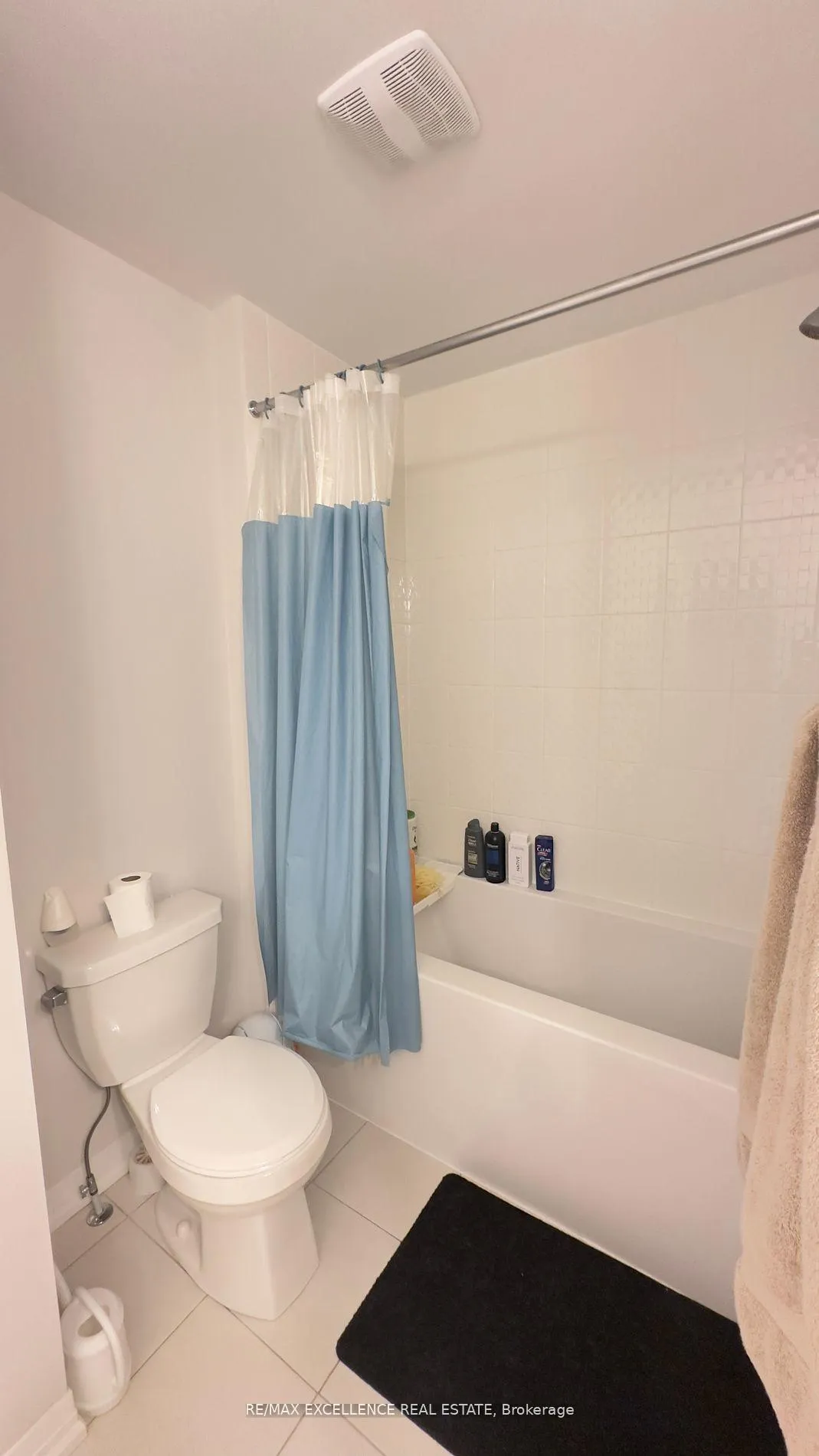 Photo 12 of 136 Freedom Crescent, Hamilton, Mount Hope — HOMEH