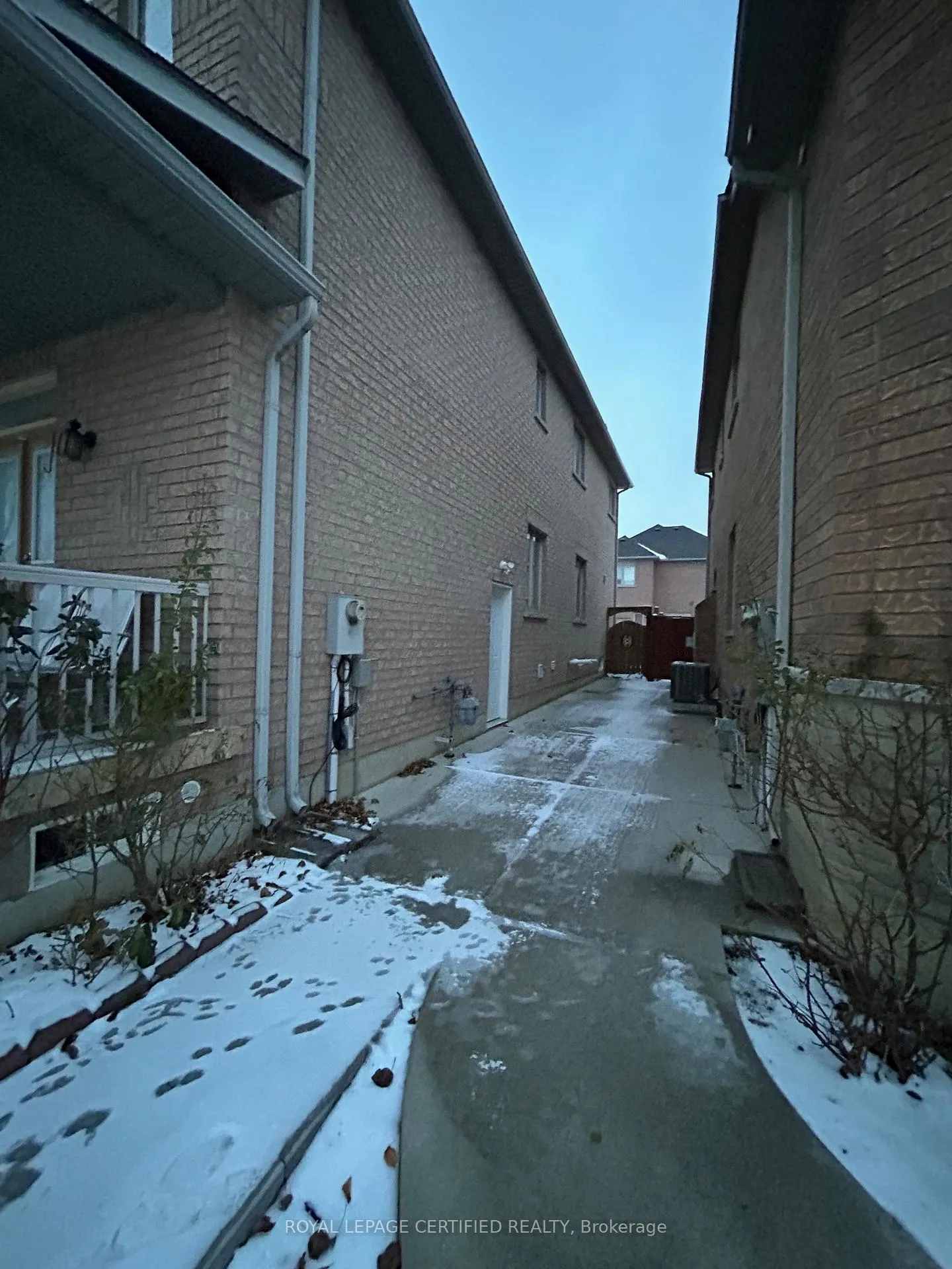 Photo 2 of Unit Basement, 514 Father Tobin Road, Brampton, Sandringham-Wellington — HOMEH