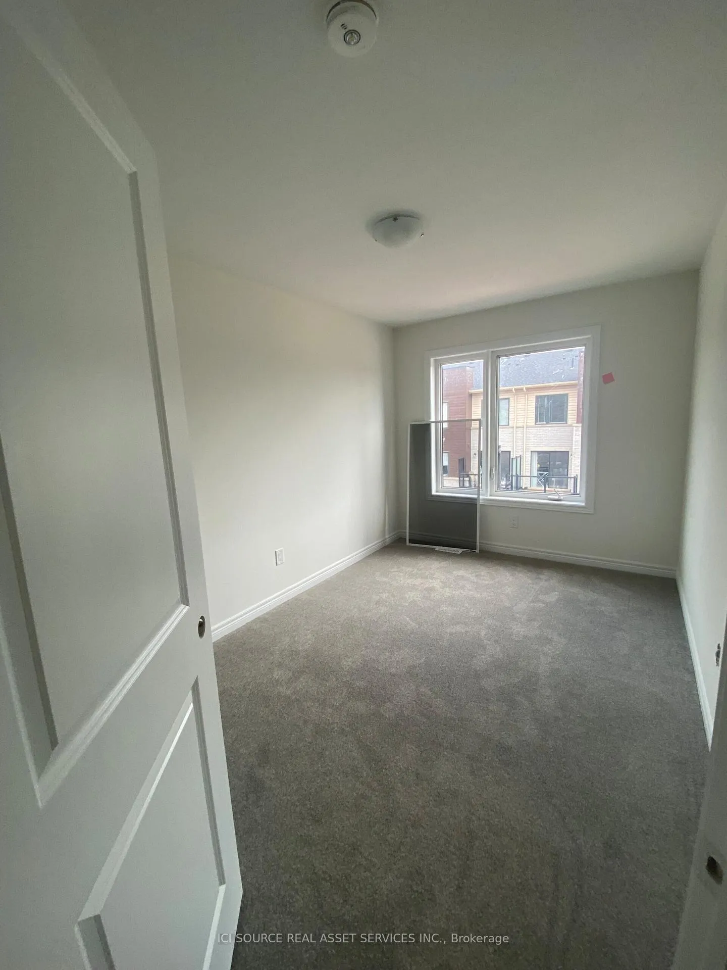 Photo 15 of 28 Dryden Lane, Hamilton, McQuesten — HOMEH