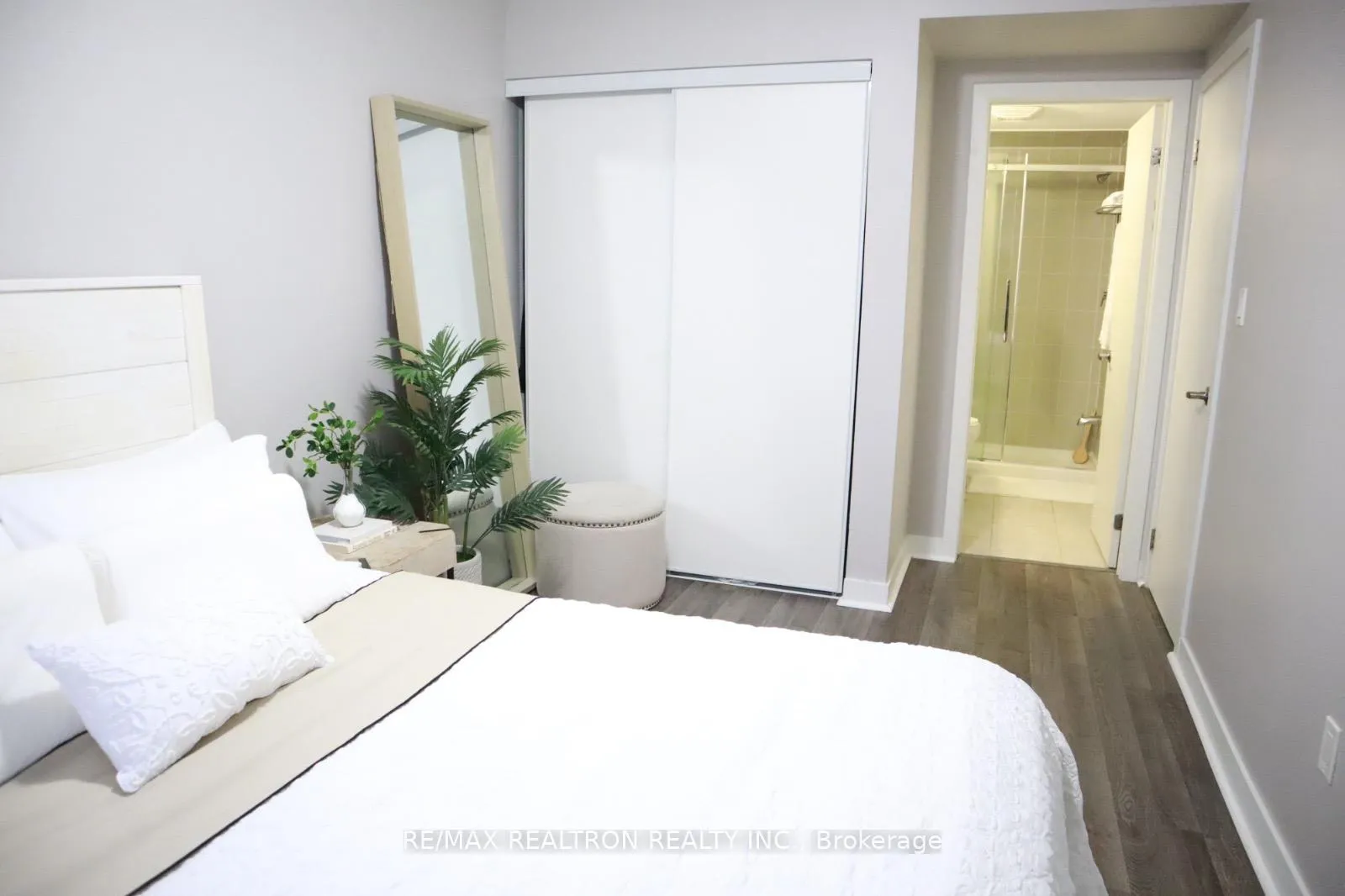 Photo 3 of Unit 104, 1555 Kingston Road, Pickering, Town Centre — HOMEH