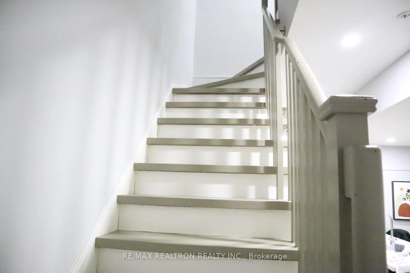 Photo 7 of Unit 104, 1555 Kingston Road, Pickering, Town Centre — HOMEH