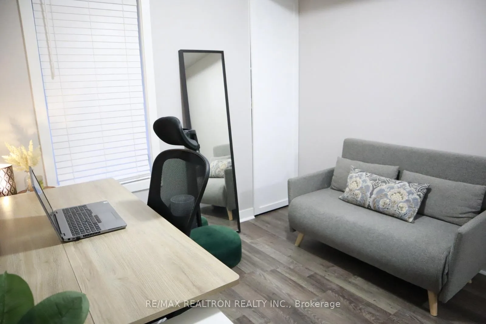 Photo 15 of Unit 104, 1555 Kingston Road, Pickering, Town Centre — HOMEH