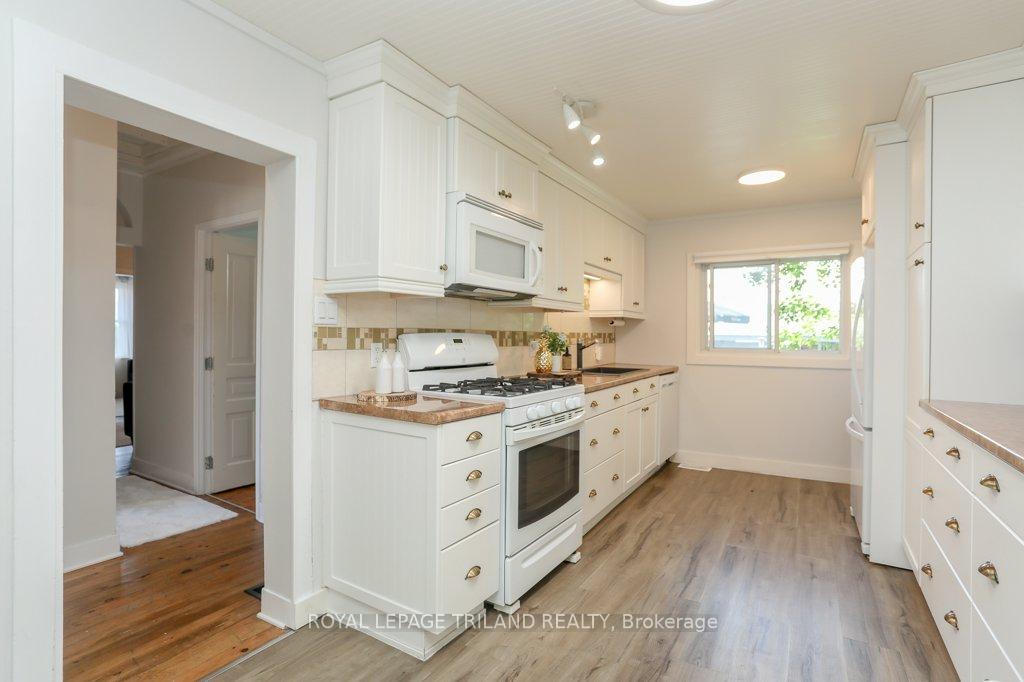 Photo 17 of 333 First Street, Central Elgin, Port Stanley — HOMEH