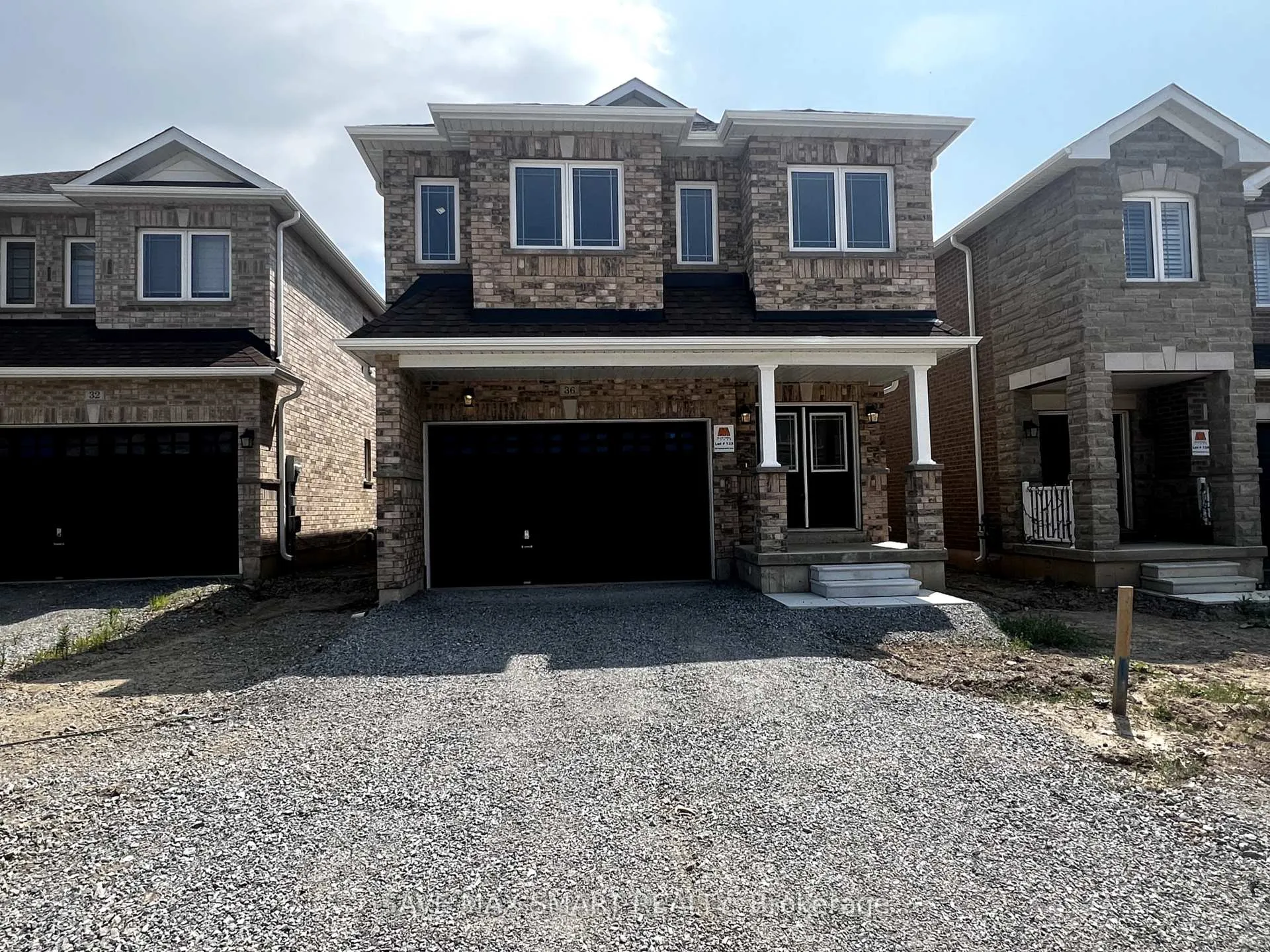 Photo 1 of 36 Huntsworth Avenue, Thorold, Thorold Downtown — HOMEH