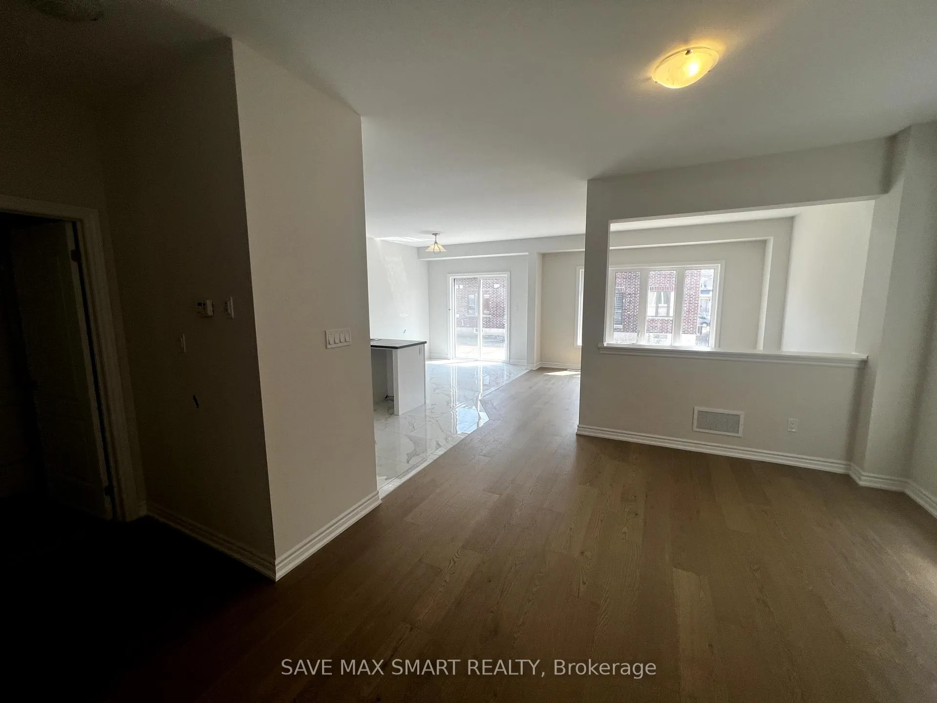 Photo 13 of 36 Huntsworth Avenue, Thorold, Thorold Downtown — HOMEH