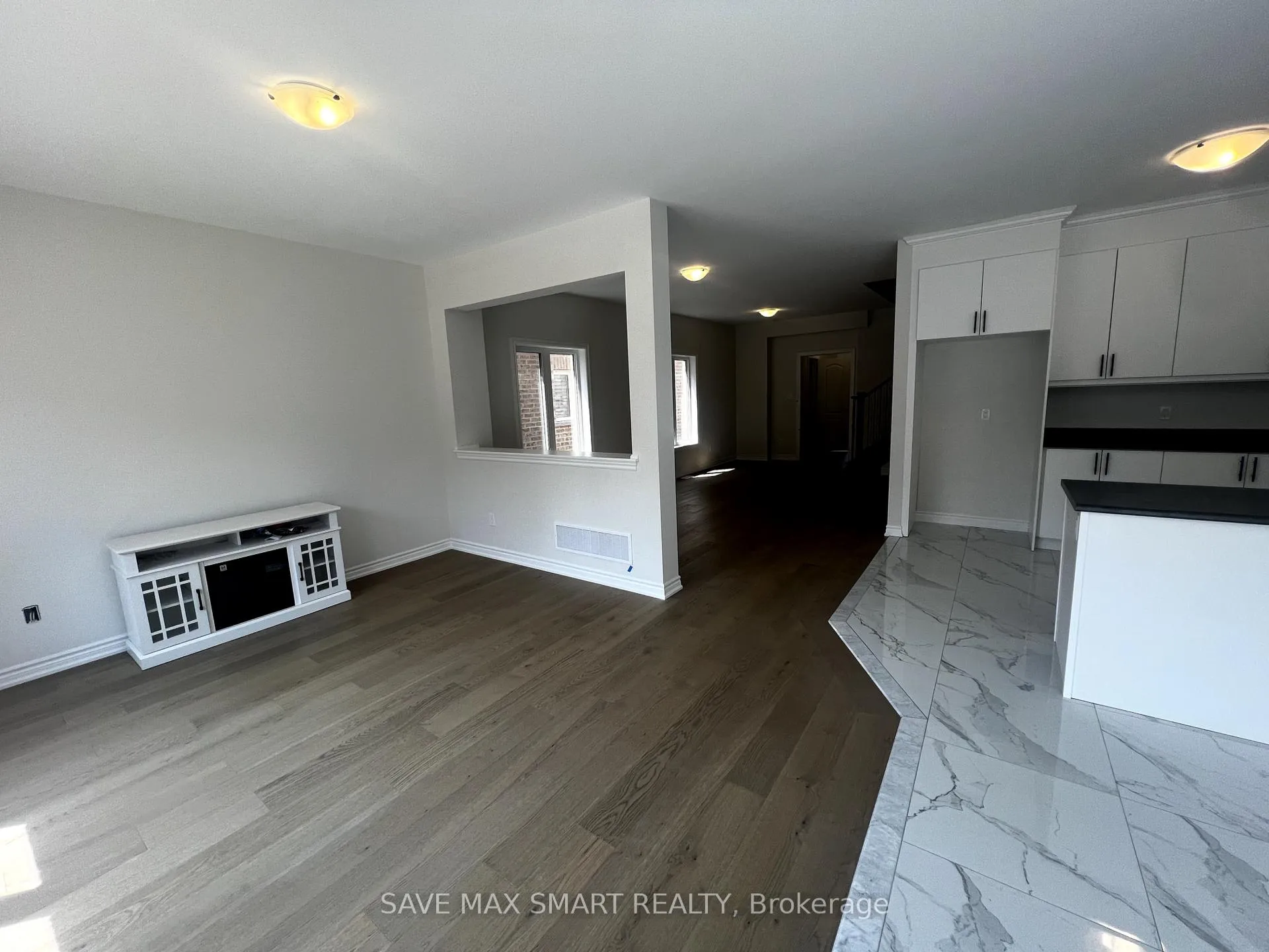 Photo 26 of 36 Huntsworth Avenue, Thorold, Thorold Downtown — HOMEH
