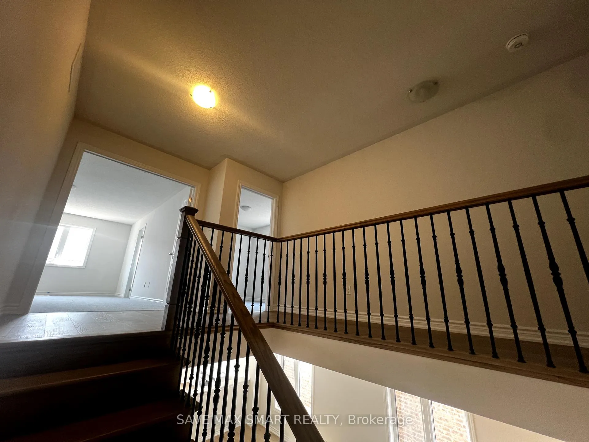 Photo 32 of 36 Huntsworth Avenue, Thorold, Thorold Downtown — HOMEH