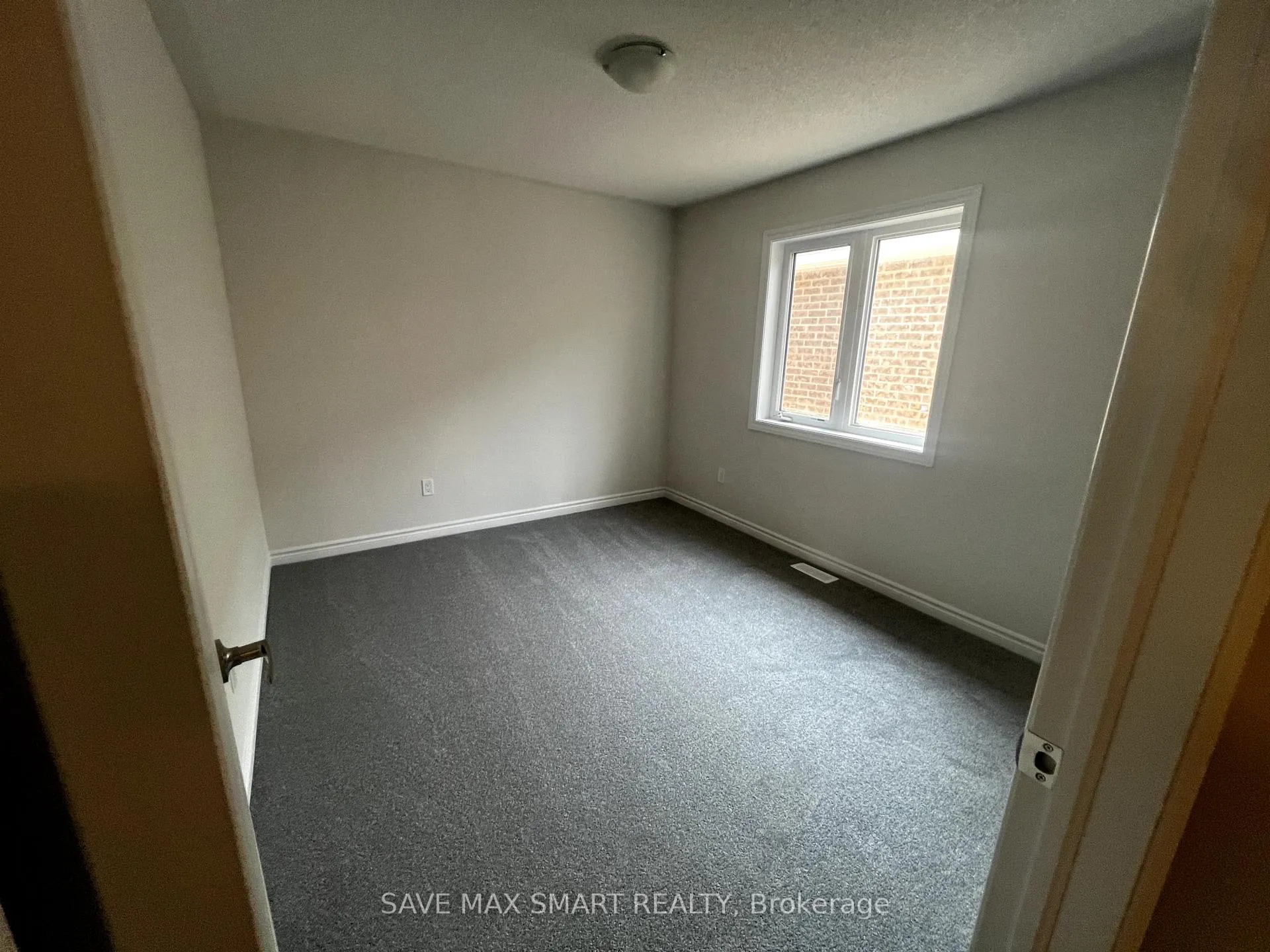 Photo 40 of 36 Huntsworth Avenue, Thorold, Thorold Downtown — HOMEH