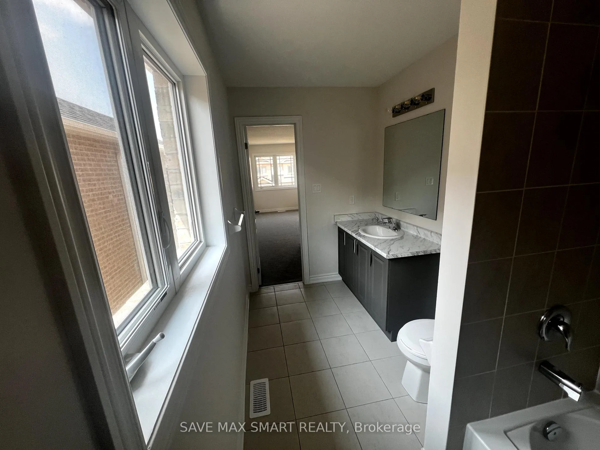 Photo 43 of 36 Huntsworth Avenue, Thorold, Thorold Downtown — HOMEH