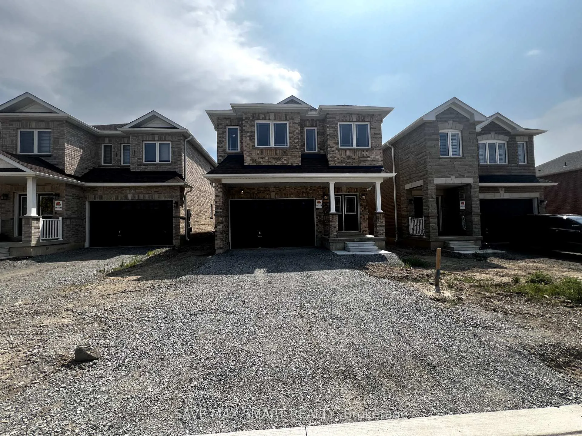 Photo 50 of 36 Huntsworth Avenue, Thorold, Thorold Downtown — HOMEH