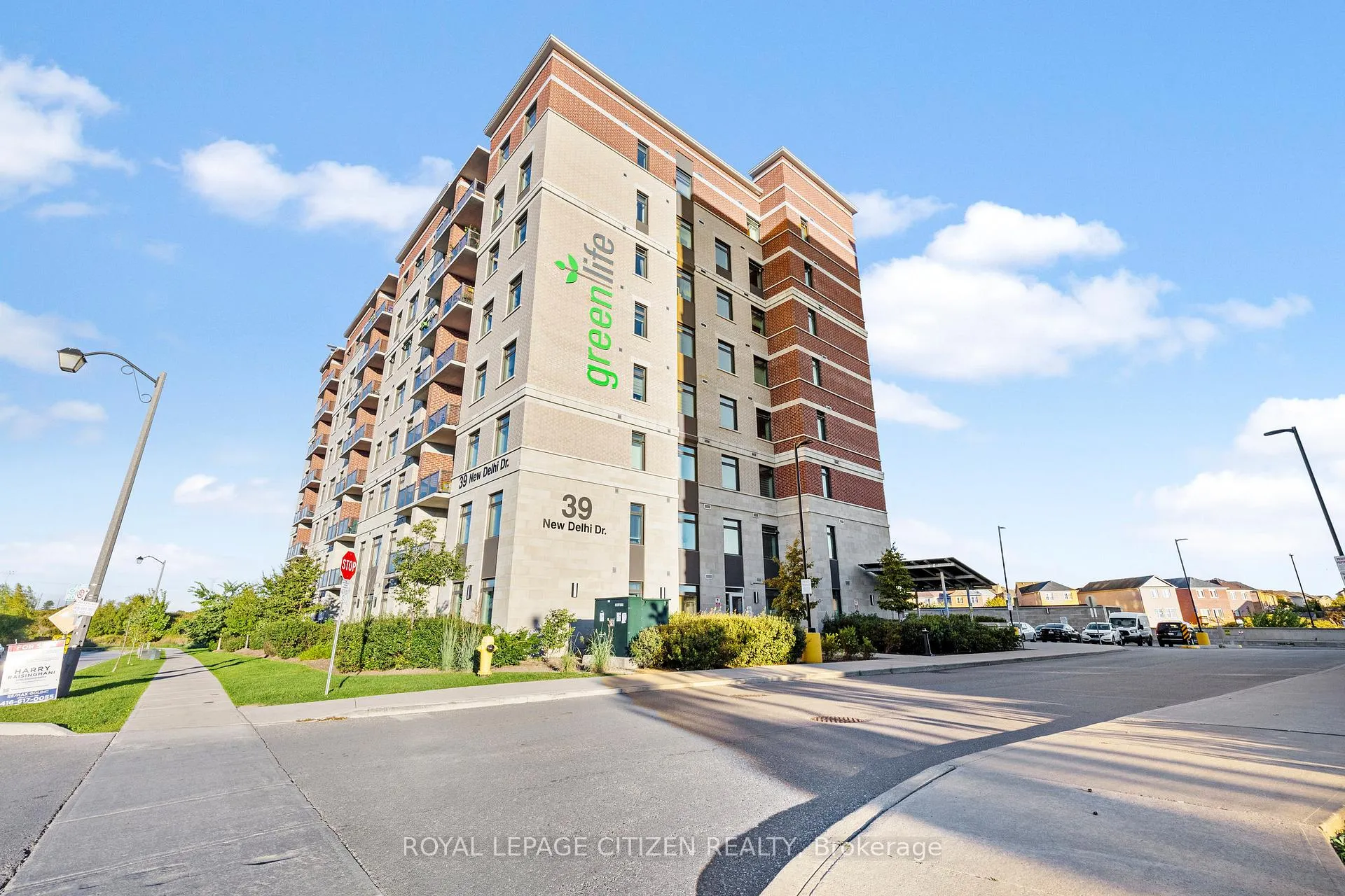 Photo 1 of Unit 706, 39 New Delhi Drive, Markham, Cedarwood — HOMEH