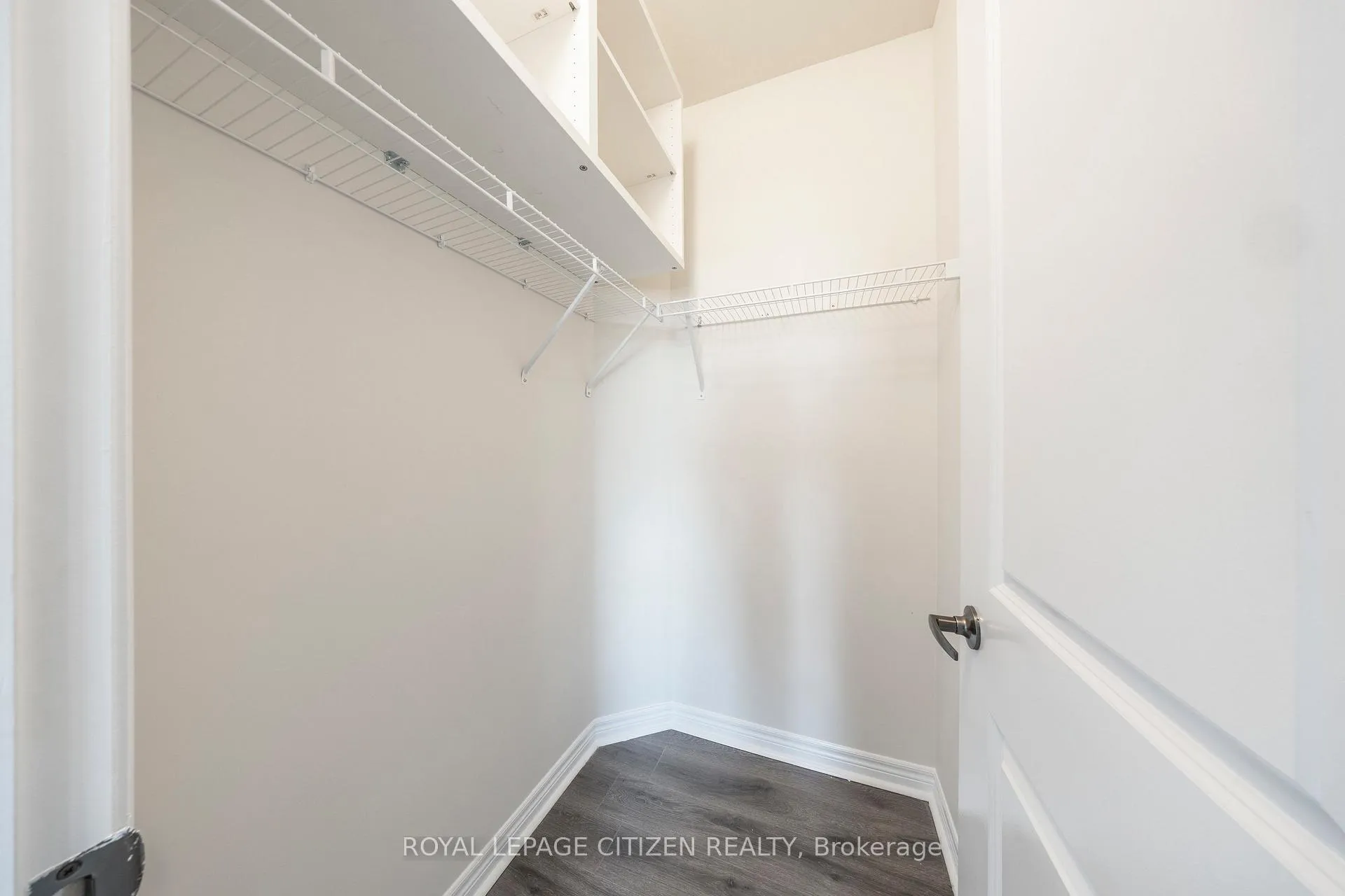 Photo 15 of Unit 706, 39 New Delhi Drive, Markham, Cedarwood — HOMEH