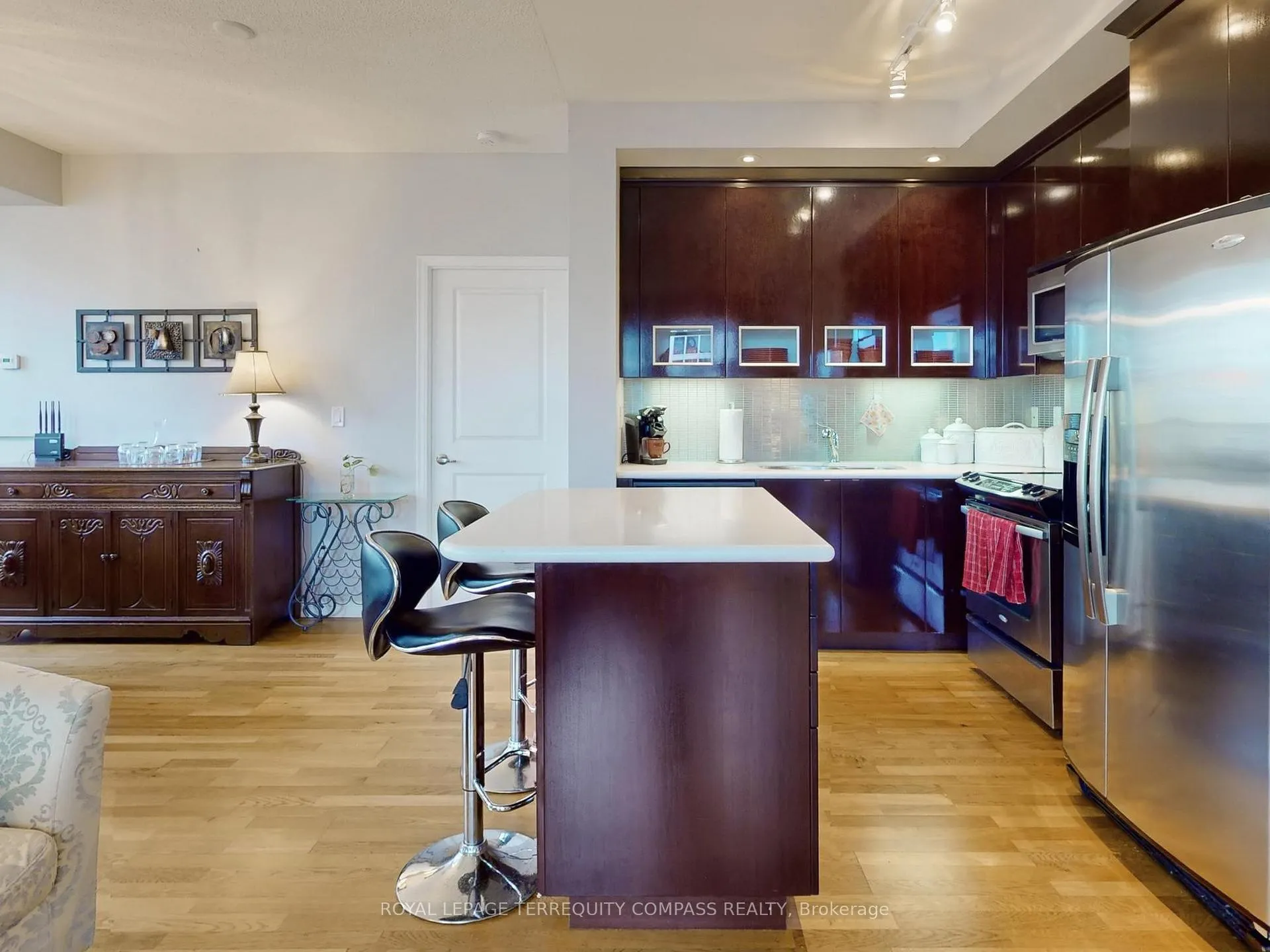 Photo 10 of Unit 1107, 628 Fleet Street, Toronto, Niagara — HOMEH