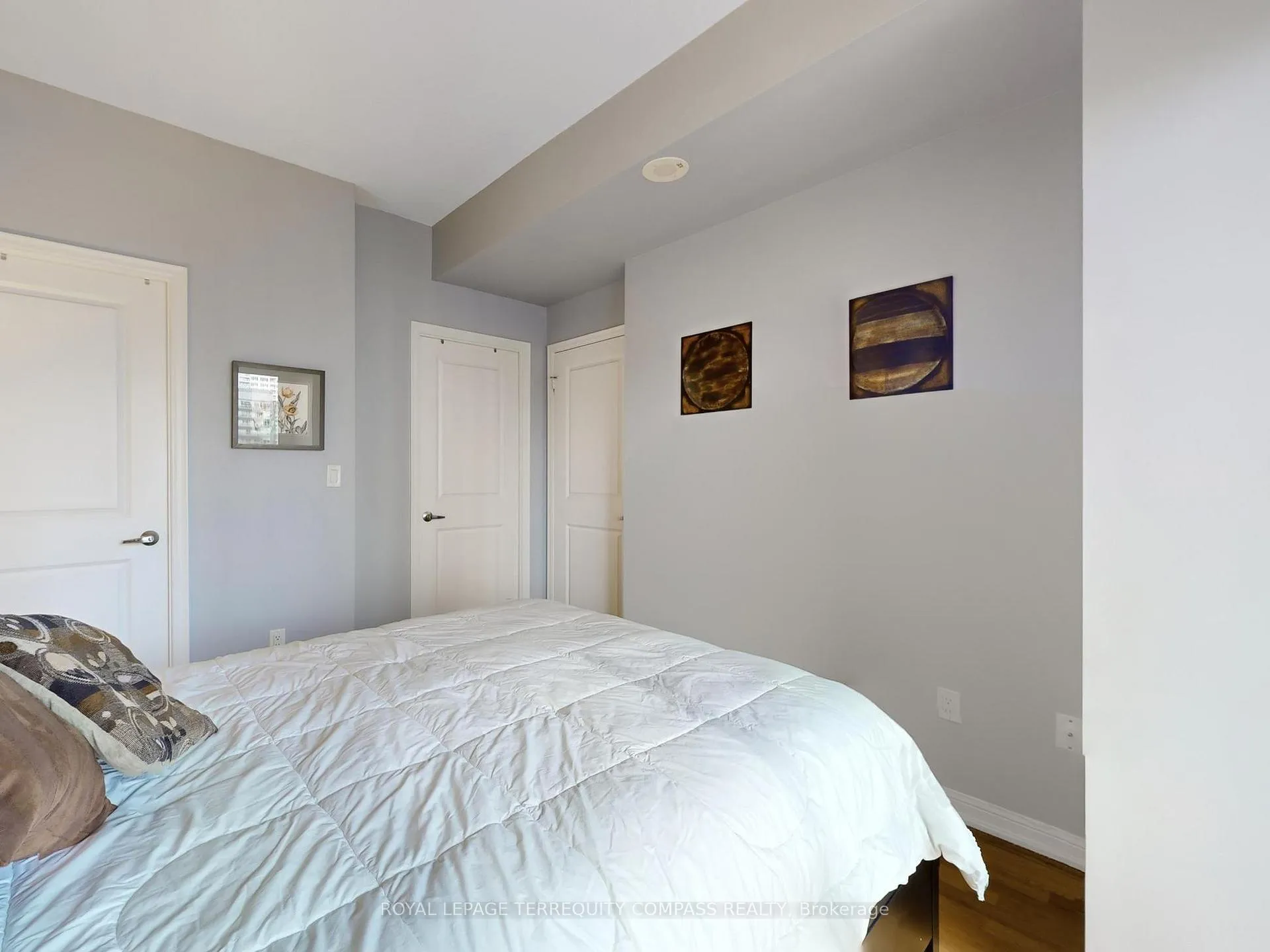 Photo 14 of Unit 1107, 628 Fleet Street, Toronto, Niagara — HOMEH