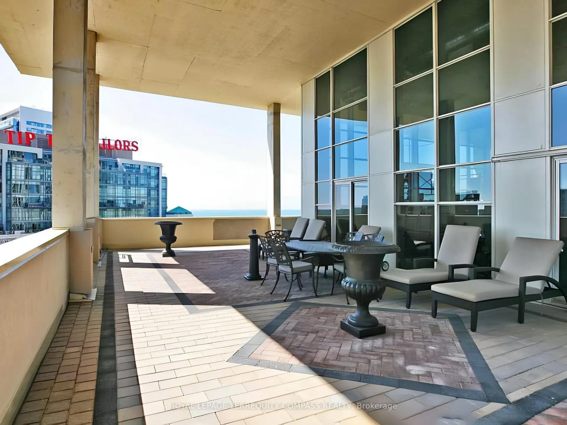 Photo 36 of Unit 1107, 628 Fleet Street, Toronto, Niagara — HOMEH