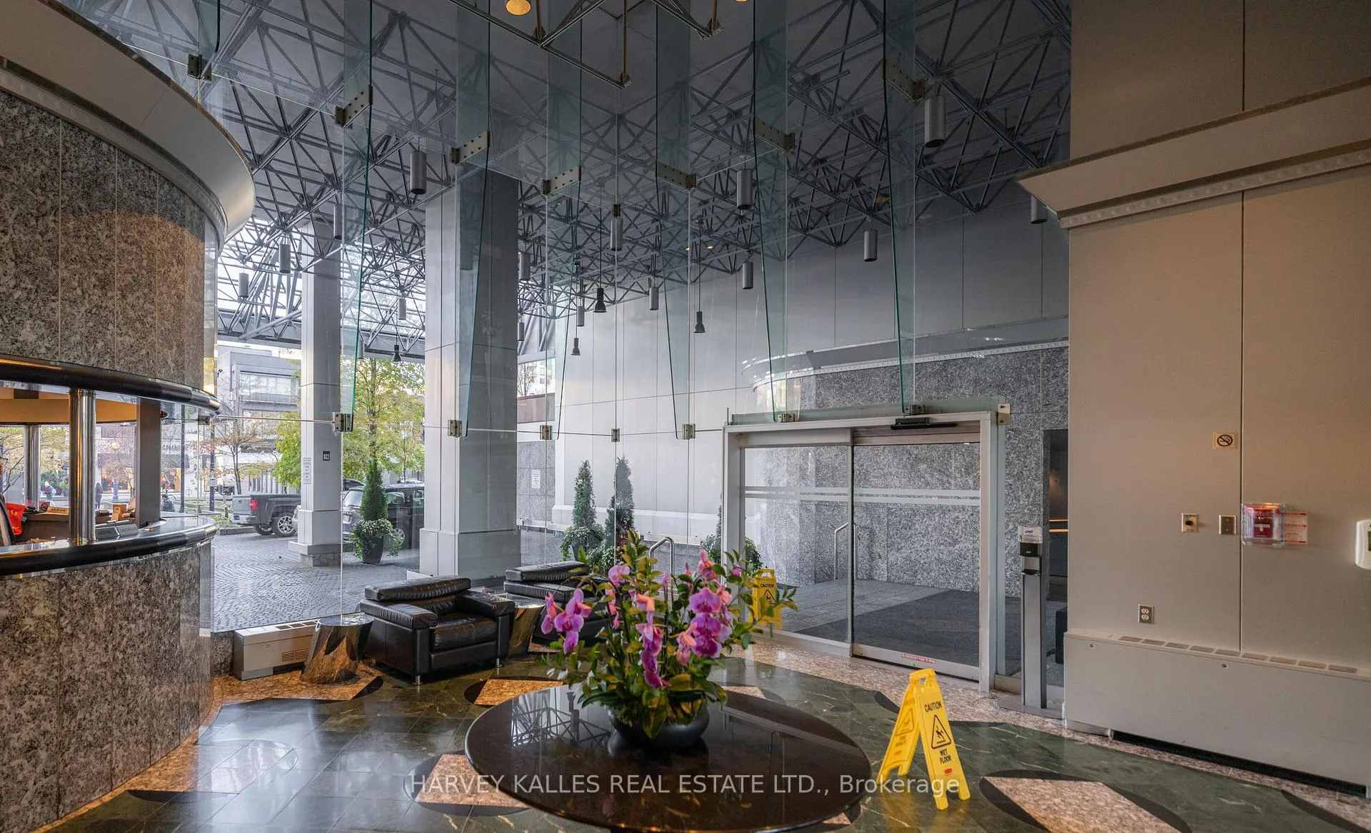 Photo 28 of Unit 2006, 110 Bloor Street W, Toronto, The Annex — HOMEH
