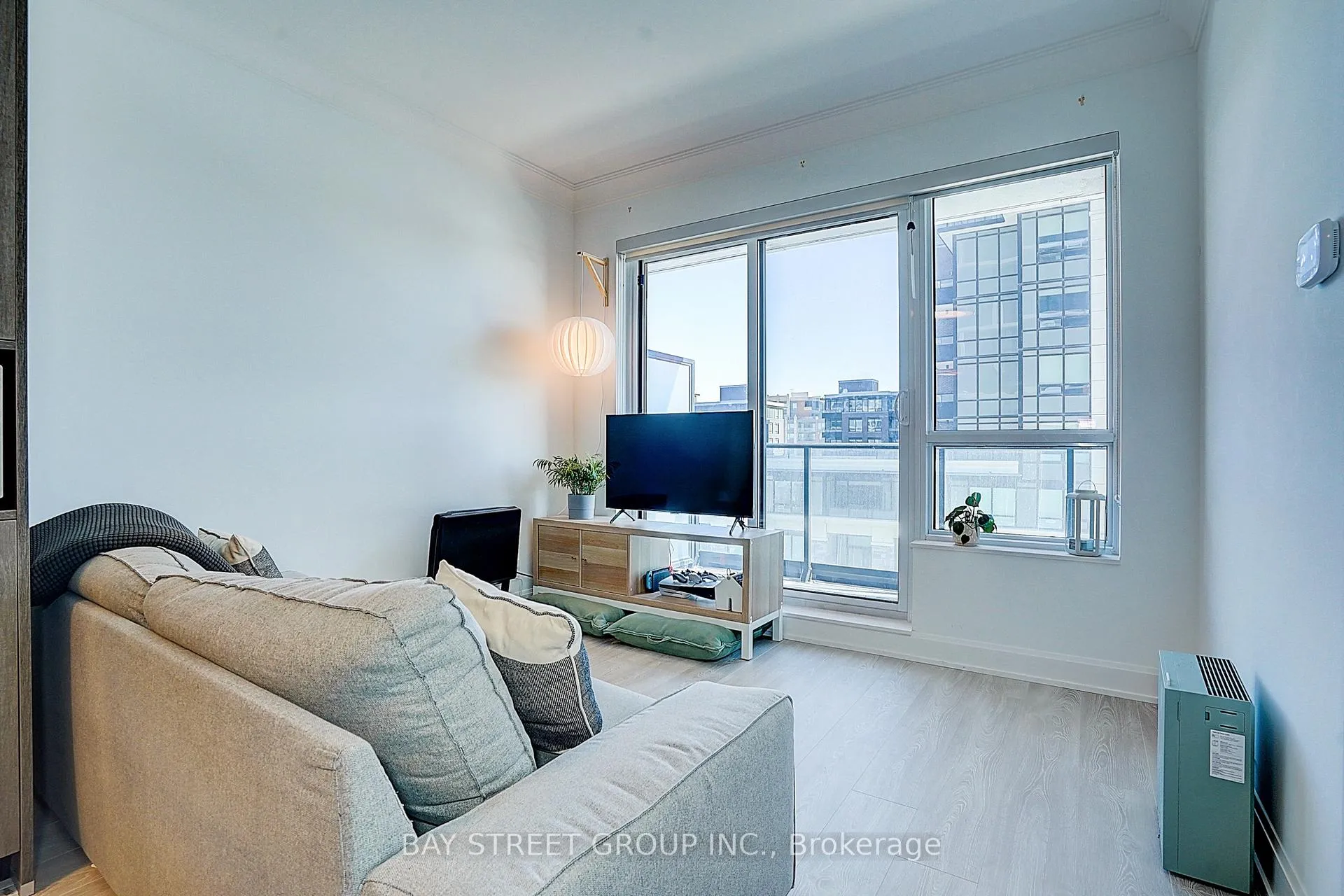 Photo 19 of Unit 502, 18 Water Walk Drive, Markham, Unionville — HOMEH