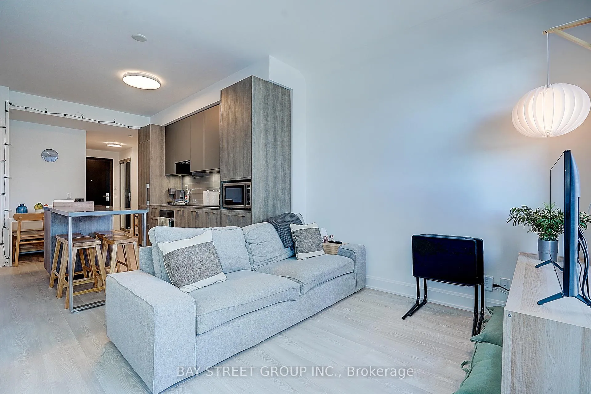 Photo 24 of Unit 502, 18 Water Walk Drive, Markham, Unionville — HOMEH