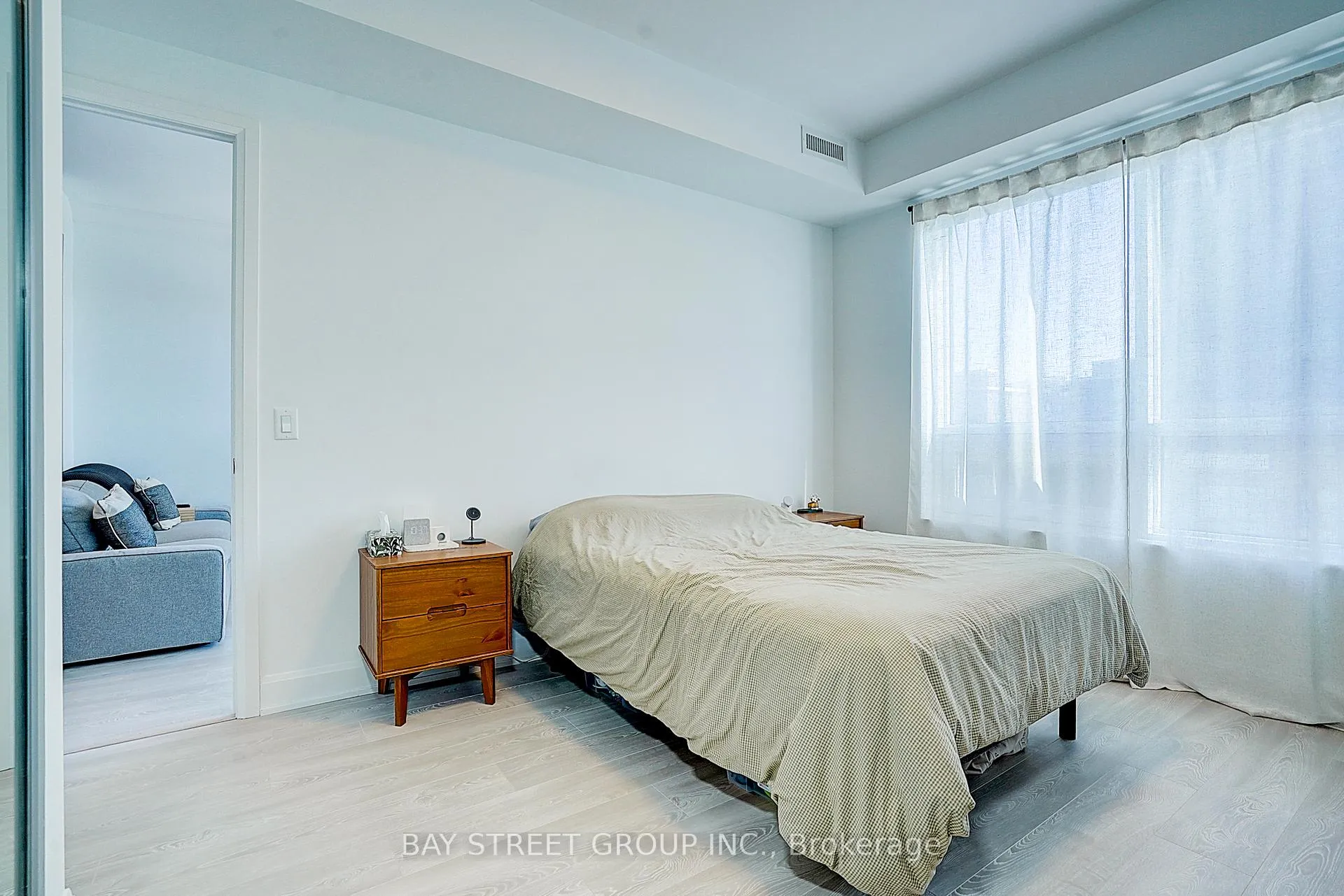 Photo 25 of Unit 502, 18 Water Walk Drive, Markham, Unionville — HOMEH