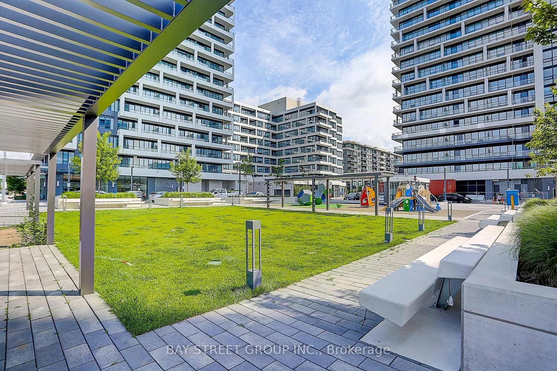 Photo 38 of Unit 502, 18 Water Walk Drive, Markham, Unionville — HOMEH